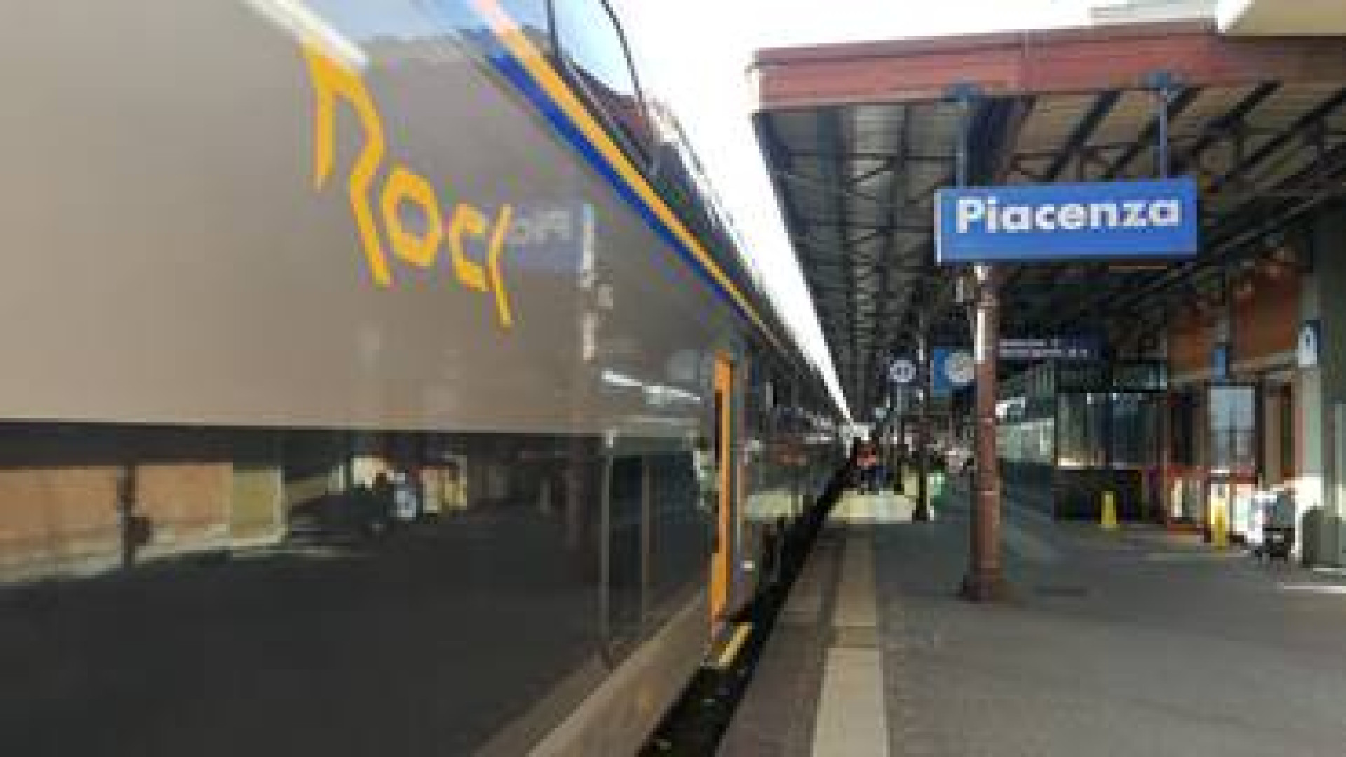 E' partito da Piacenza il nuovo treno “Rock” ultramoderno