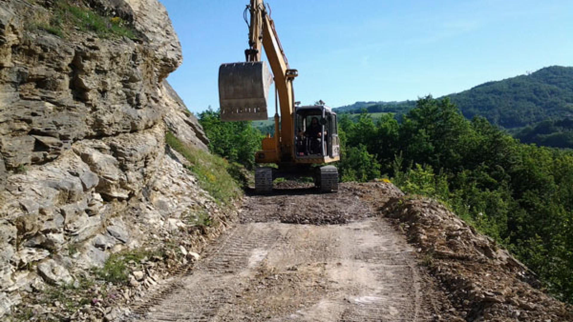 Riaperta dopo anni la storica strada tra Aglio e Perino