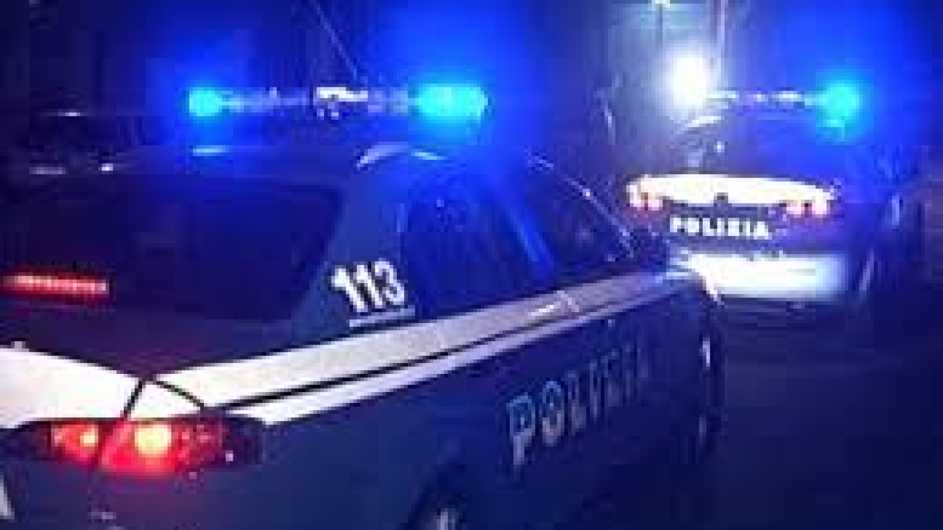 Non si ferma all'alt, inseguito dalla polizia. Denunciato 17enne