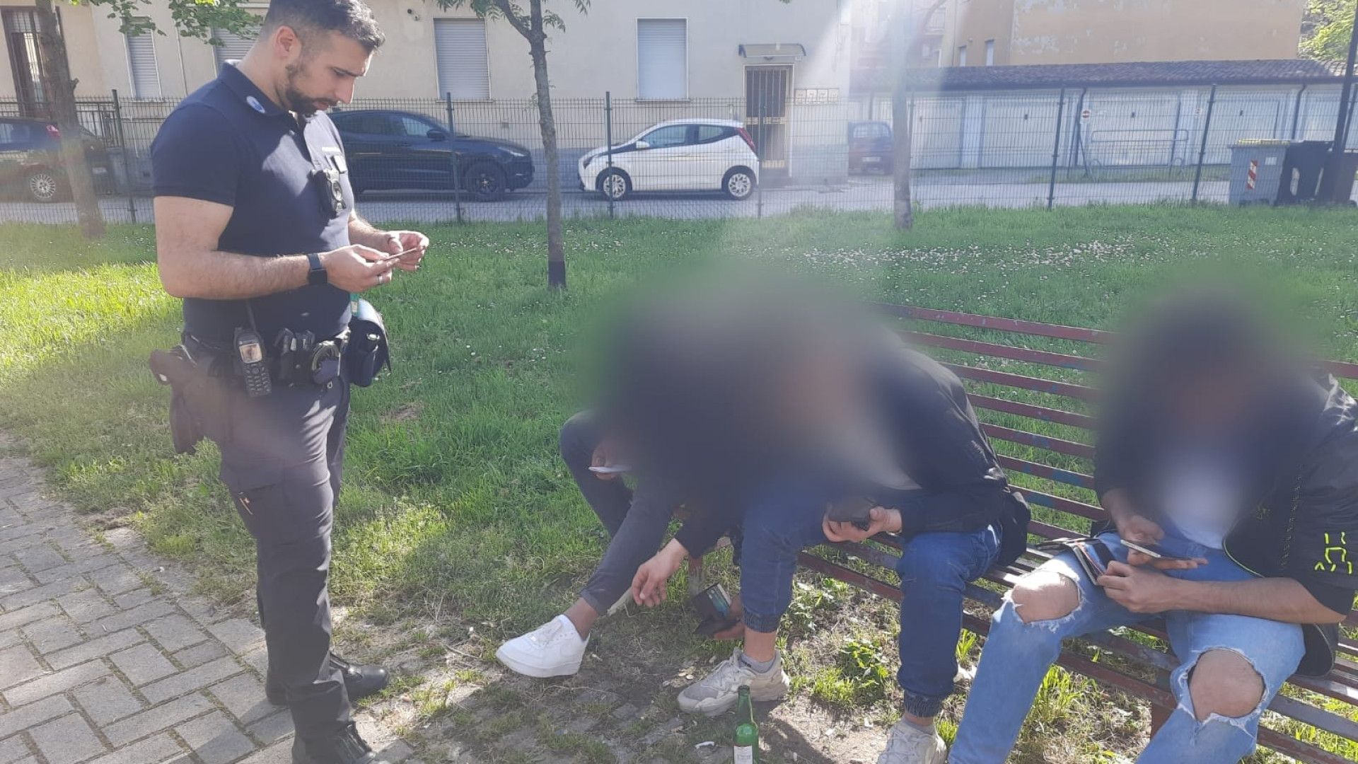Polizia locale, nucleo anti degrado: interventi contro spaccio e accattonaggio