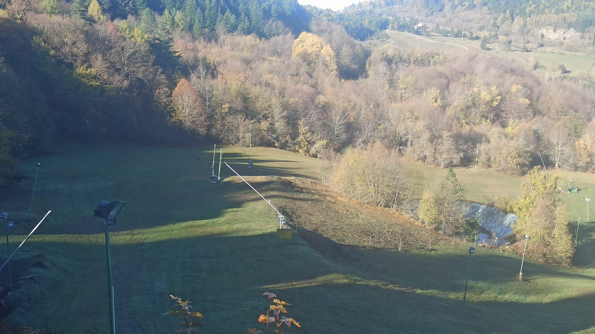 Dieci nuovi cannoni spara-neve per imbiancare il Penice contro caldo e siccità