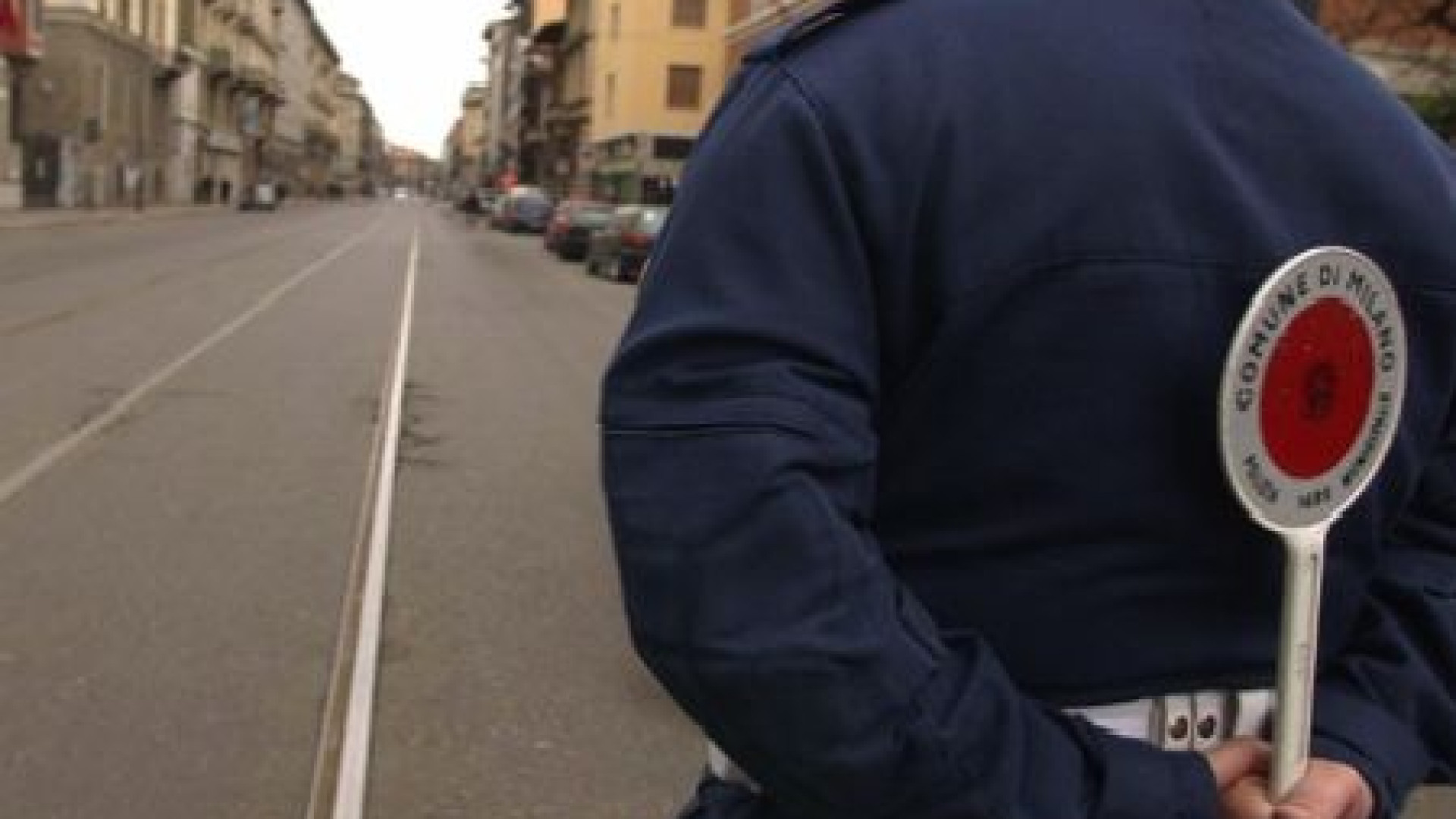 Shopping natalizio senza automobili: oggi domenica ecologica, ecco chi può circolare