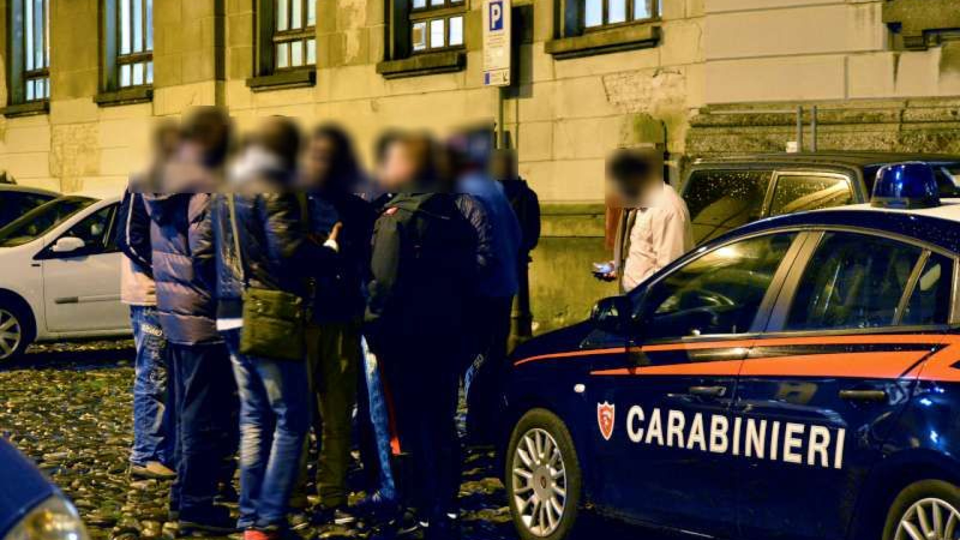 Profugo si rifiuta di lasciare l'hotel e ferisce un carabiniere