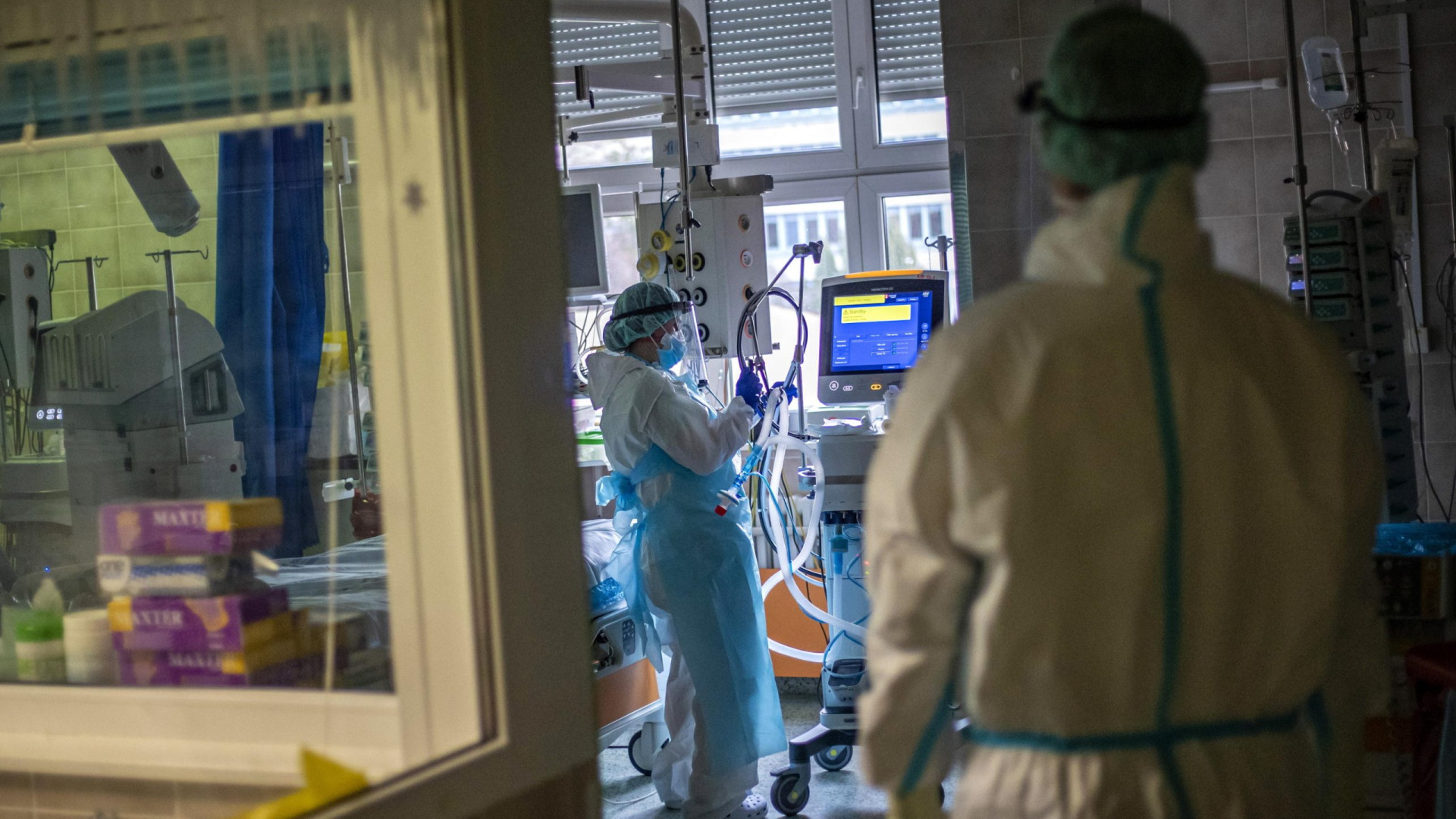 Covid: 228 nuovi casi. In regione salgono di quasi il 3% i ricoveri nelle intensive