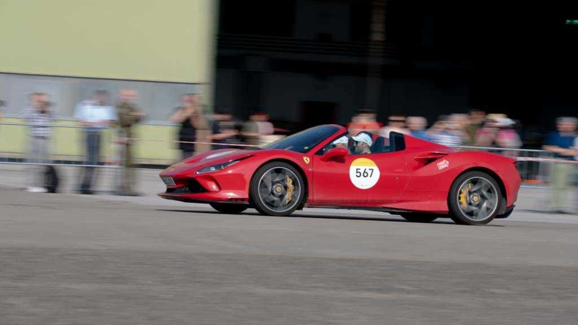 Il fascino intramontabile della Mille Miglia è tornato a rombare nel Piacentino