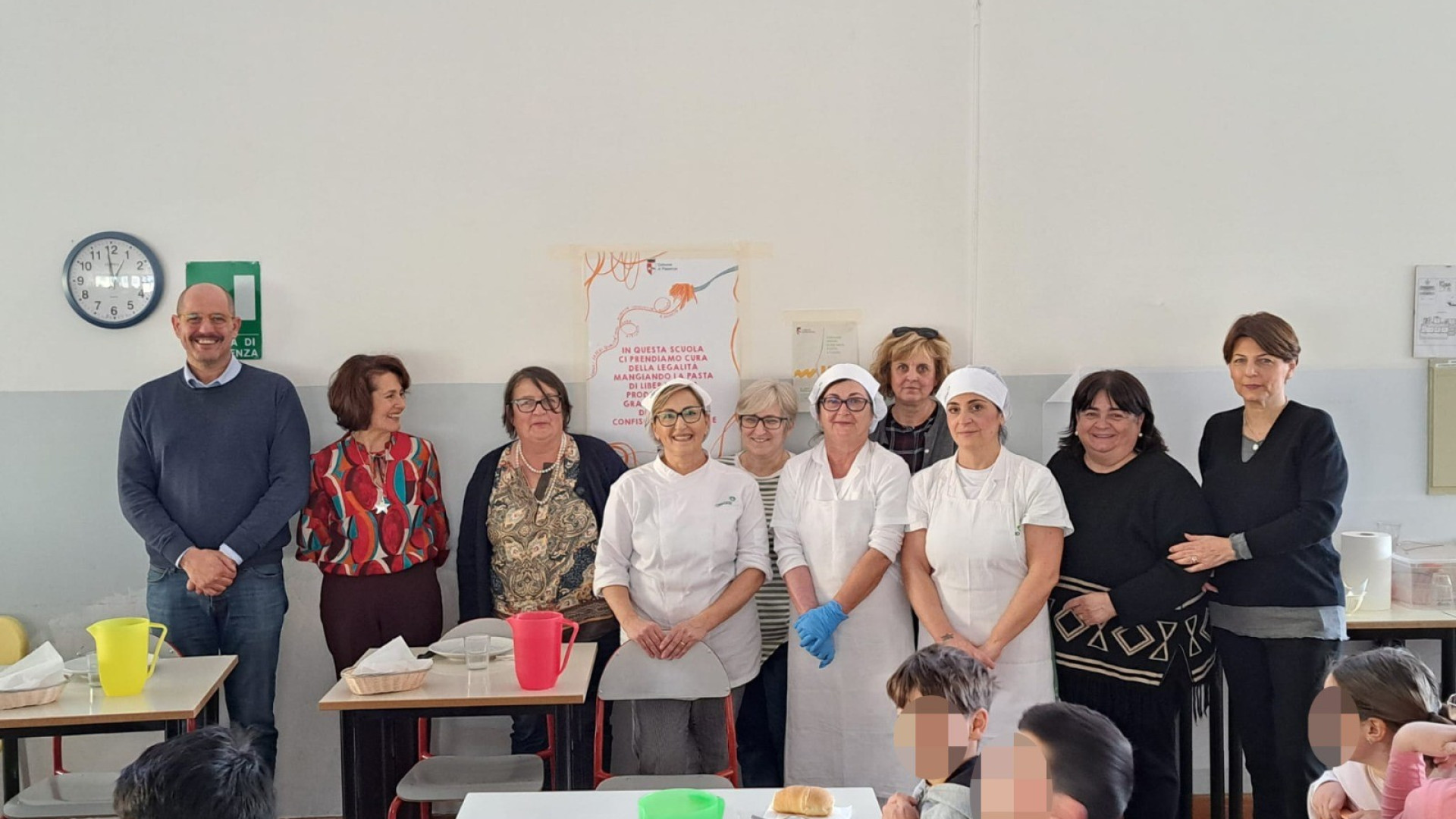 Nelle mense delle scuole il pranzo con la pasta dei territori confiscati alla mafia