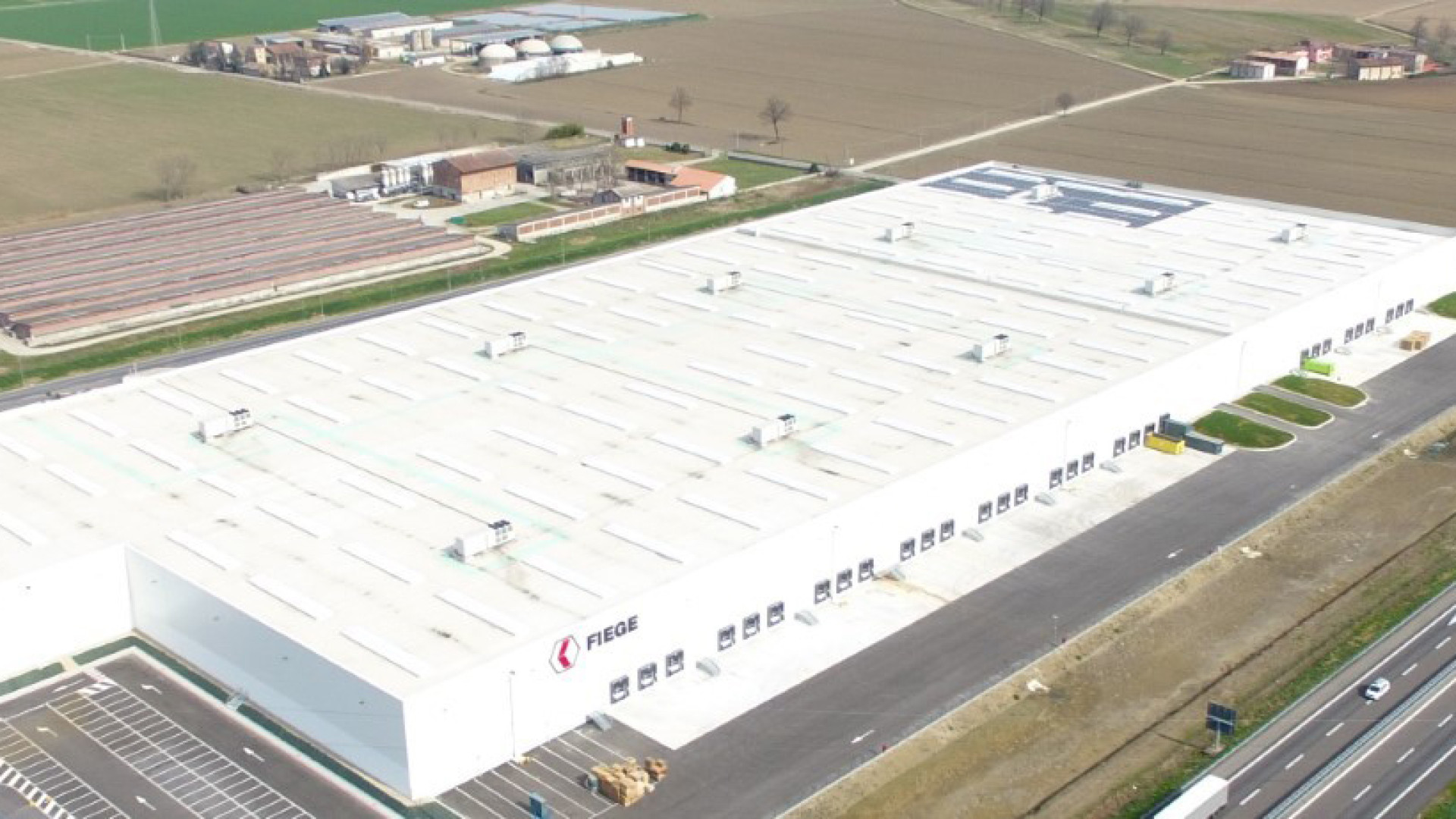 Zara delocalizza in Polonia: "A Castel San Giovanni posto salvo solo per gli operai fissi"