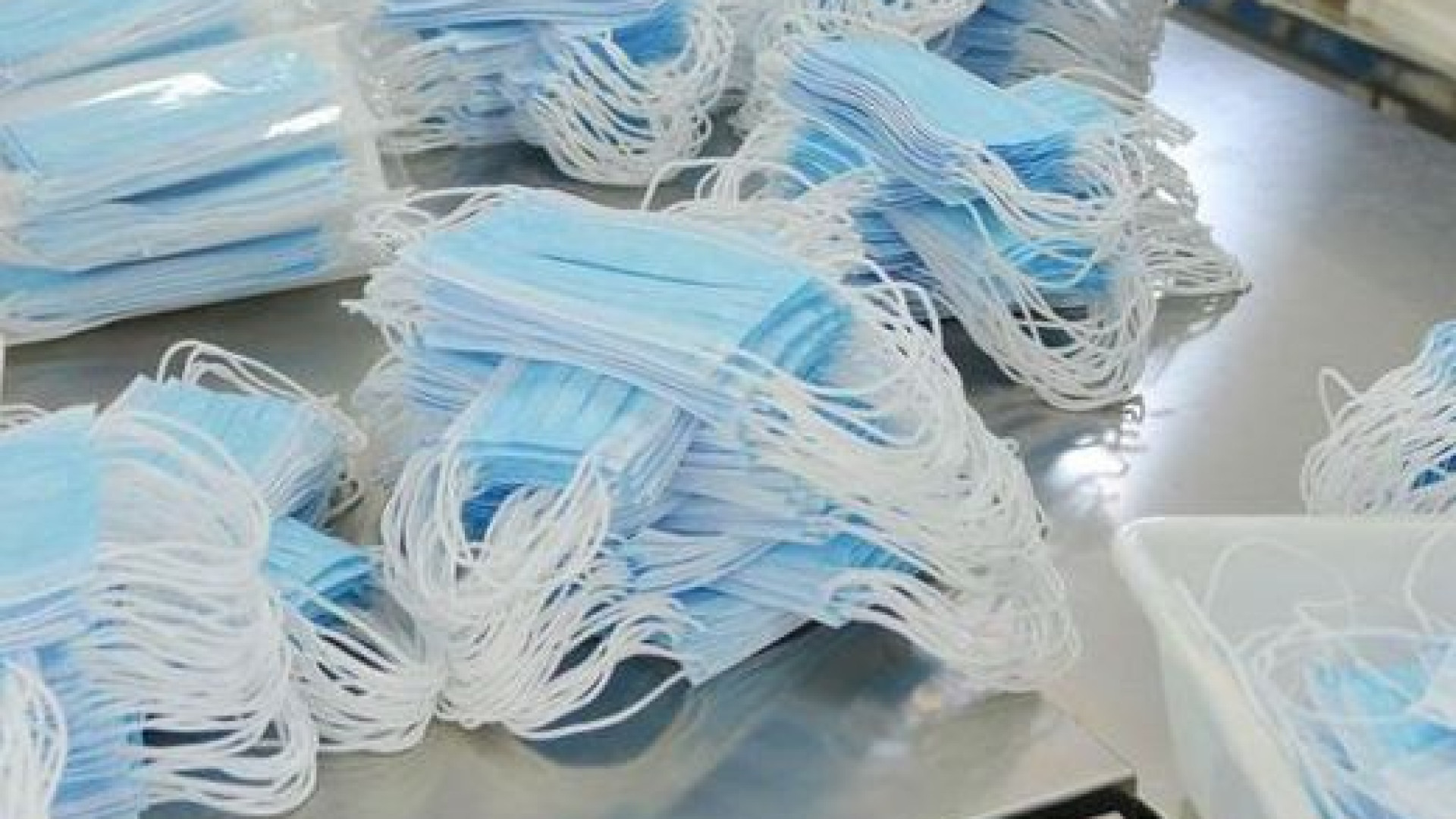 Scuole in attesa delle mascherine: "Quantità e criteri restano un mistero"