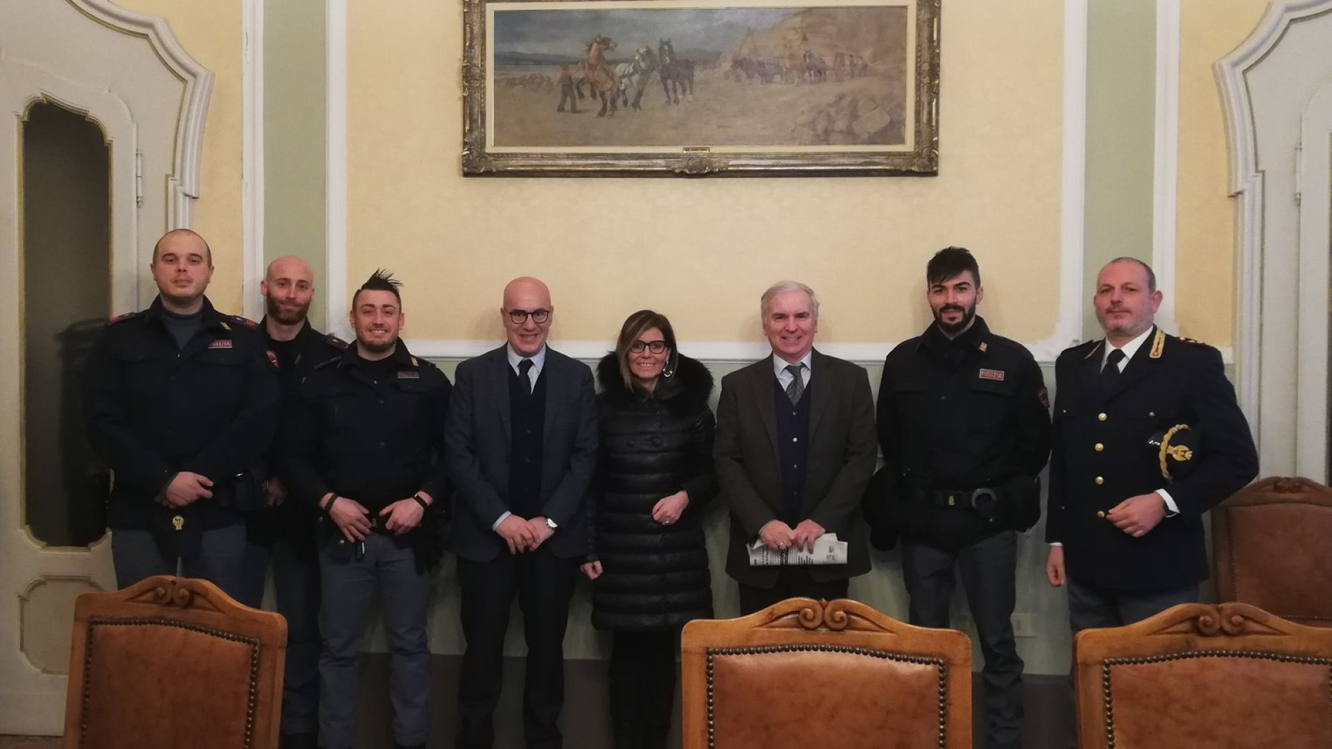 "Grazie agli agenti che hanno salvato i due gambiani e a tutte le forze dell'ordine"