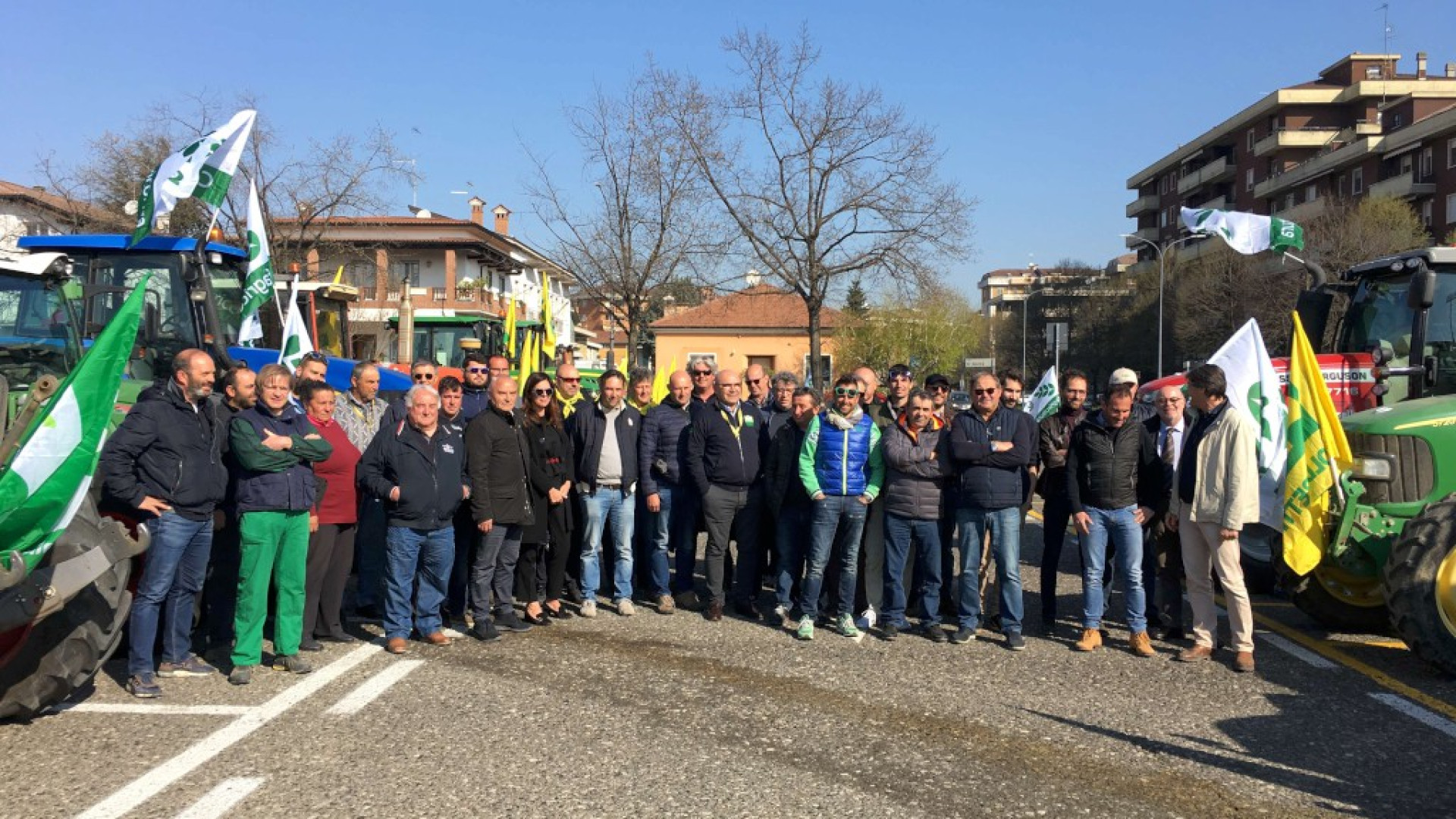 "Manca l'acqua, servono opere di raccolta". In città la protesta degli agricoltori