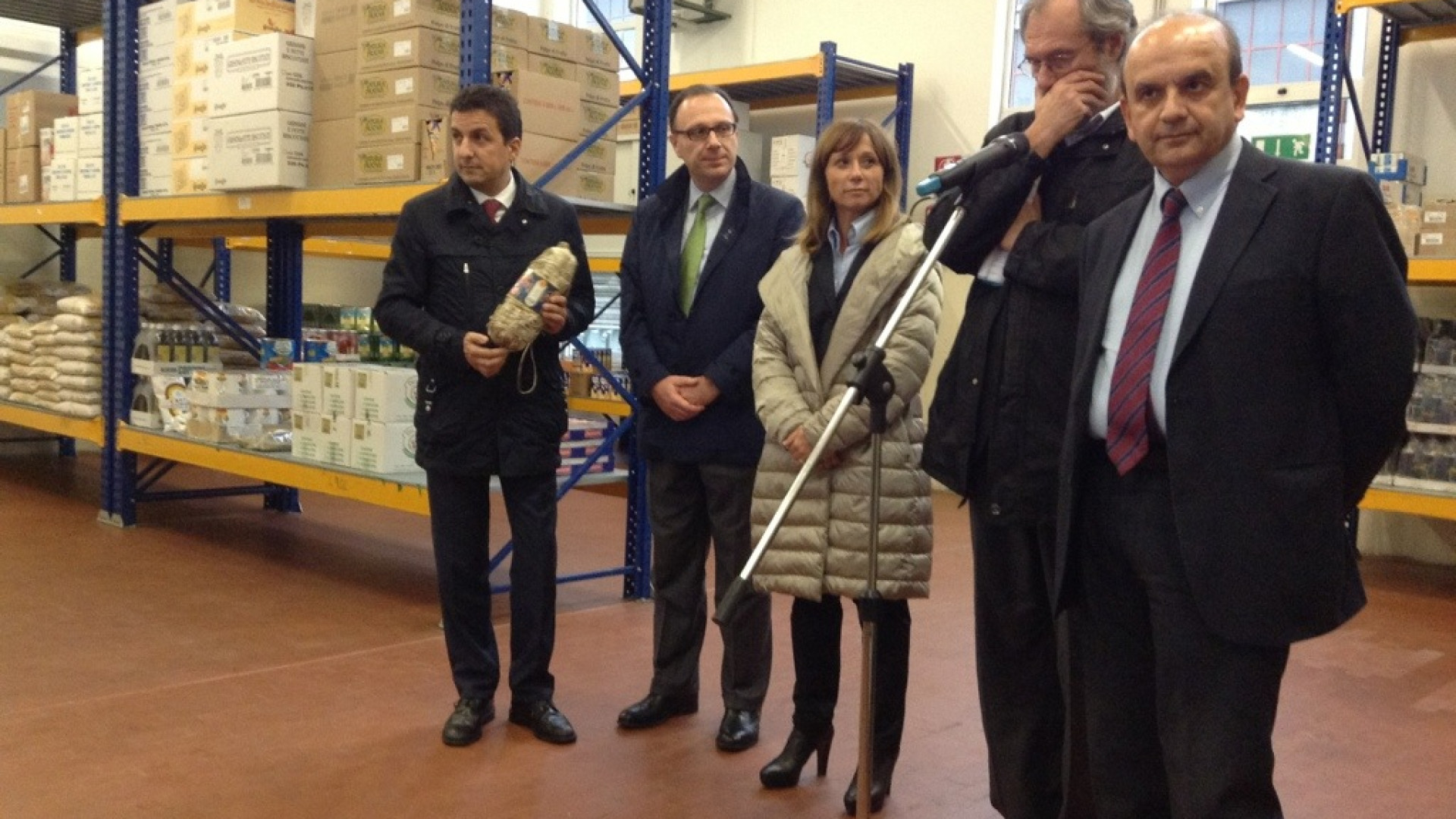 Inaugurato il centro pasti per scuole e ospedale, trionfano i prodotti piacentini