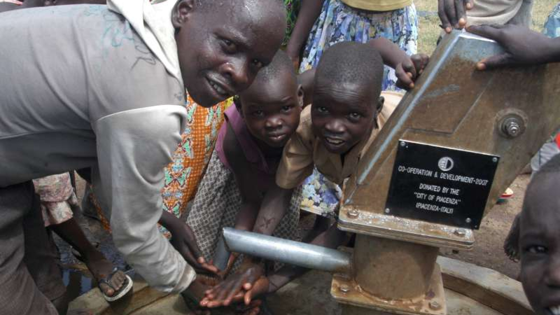 Africa Mission, sabato 2 dicembre torna la cena solidale per aiutare l'Uganda