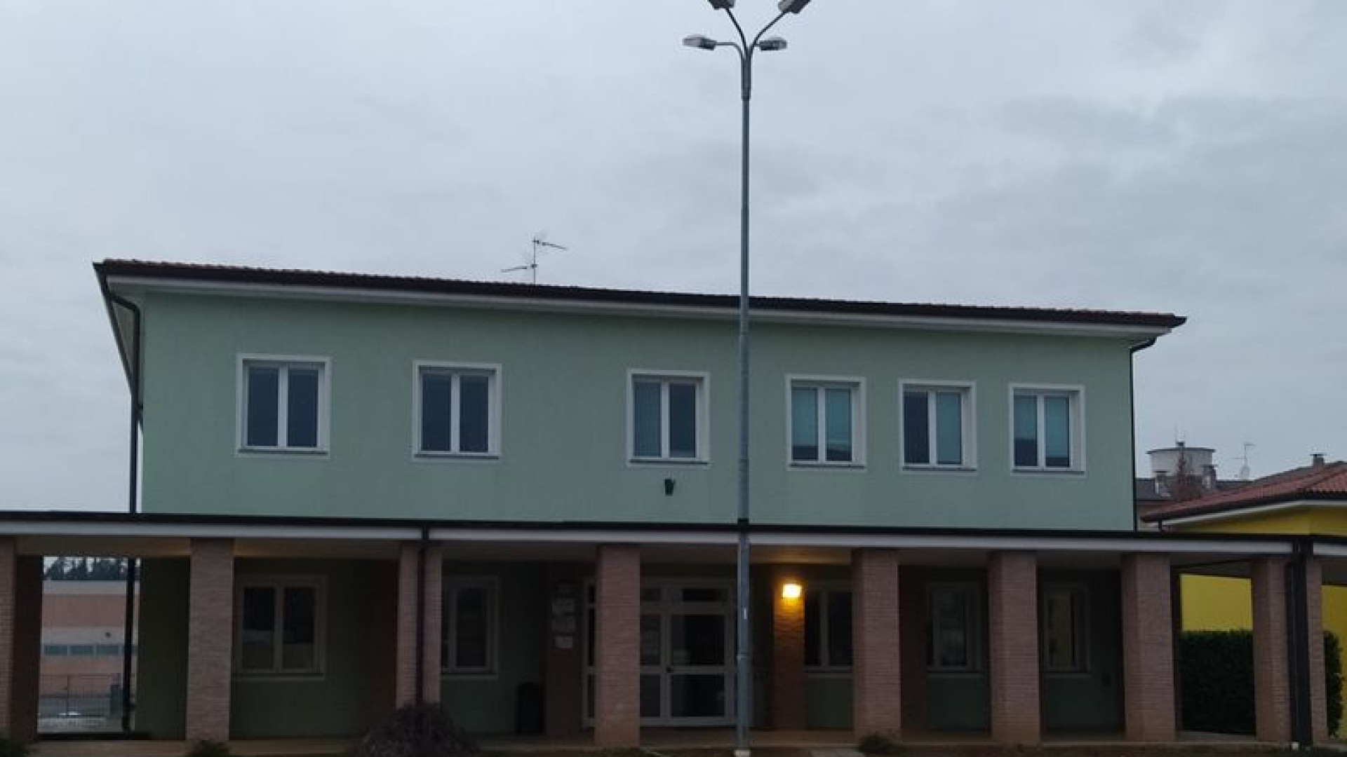 Rubati i soldi della gita: donazione di un genitore per le famiglie