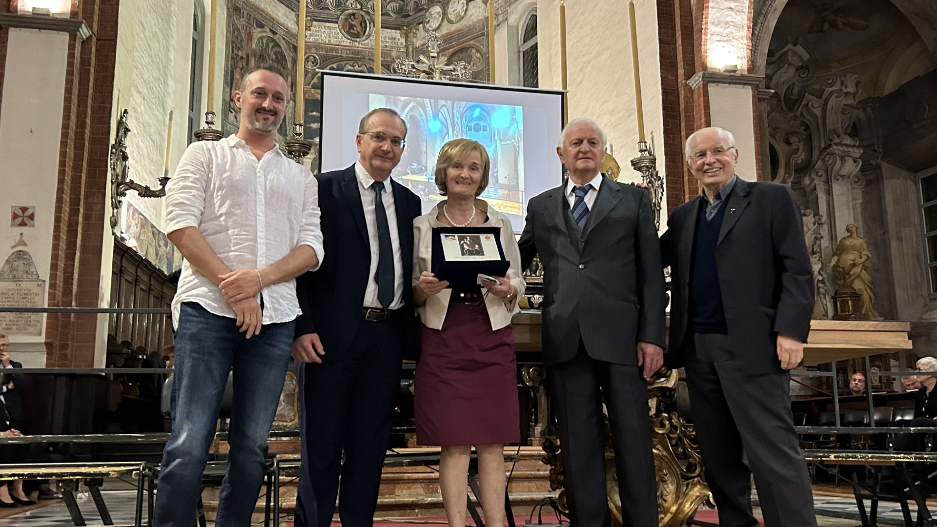 Consegnato il premio San Fiorenzo a Daniele Bruschi, missionario ad Haiti