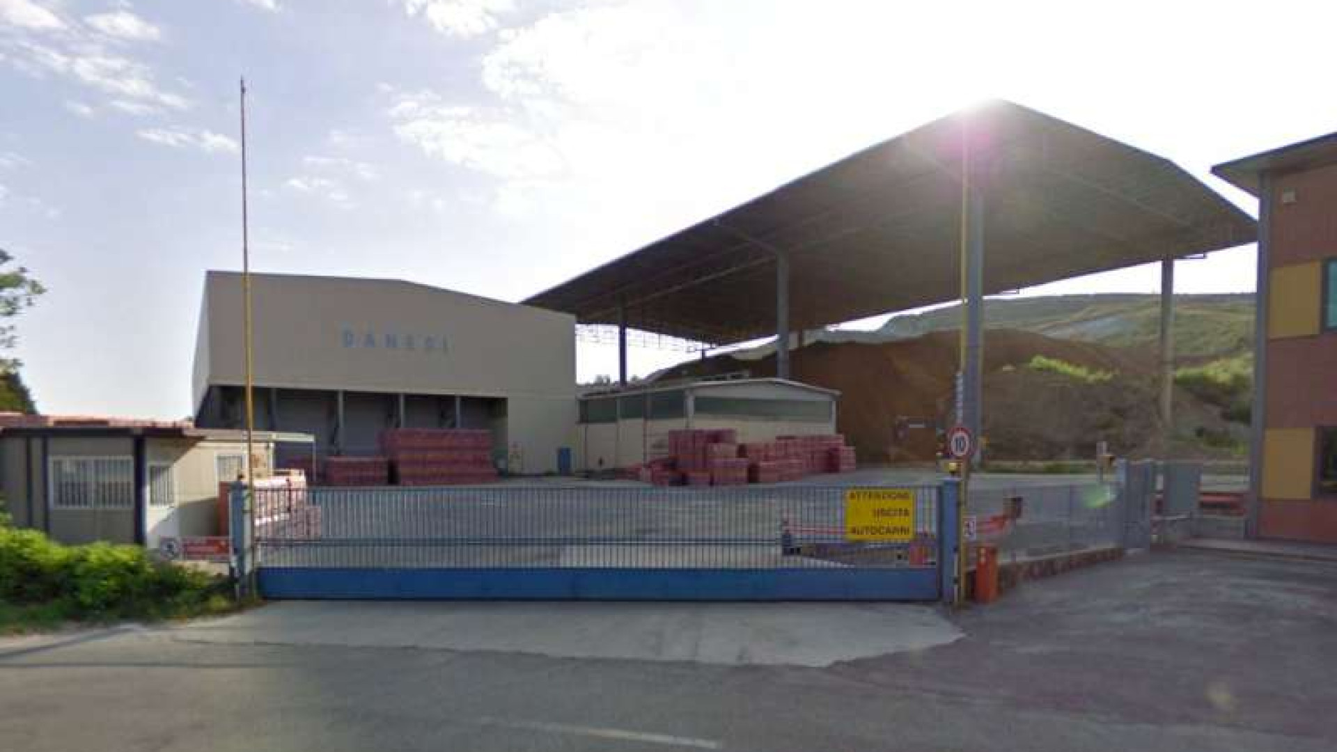 Danesi di Lugagnano: produzione ferma da un anno, lavoratori scioperano