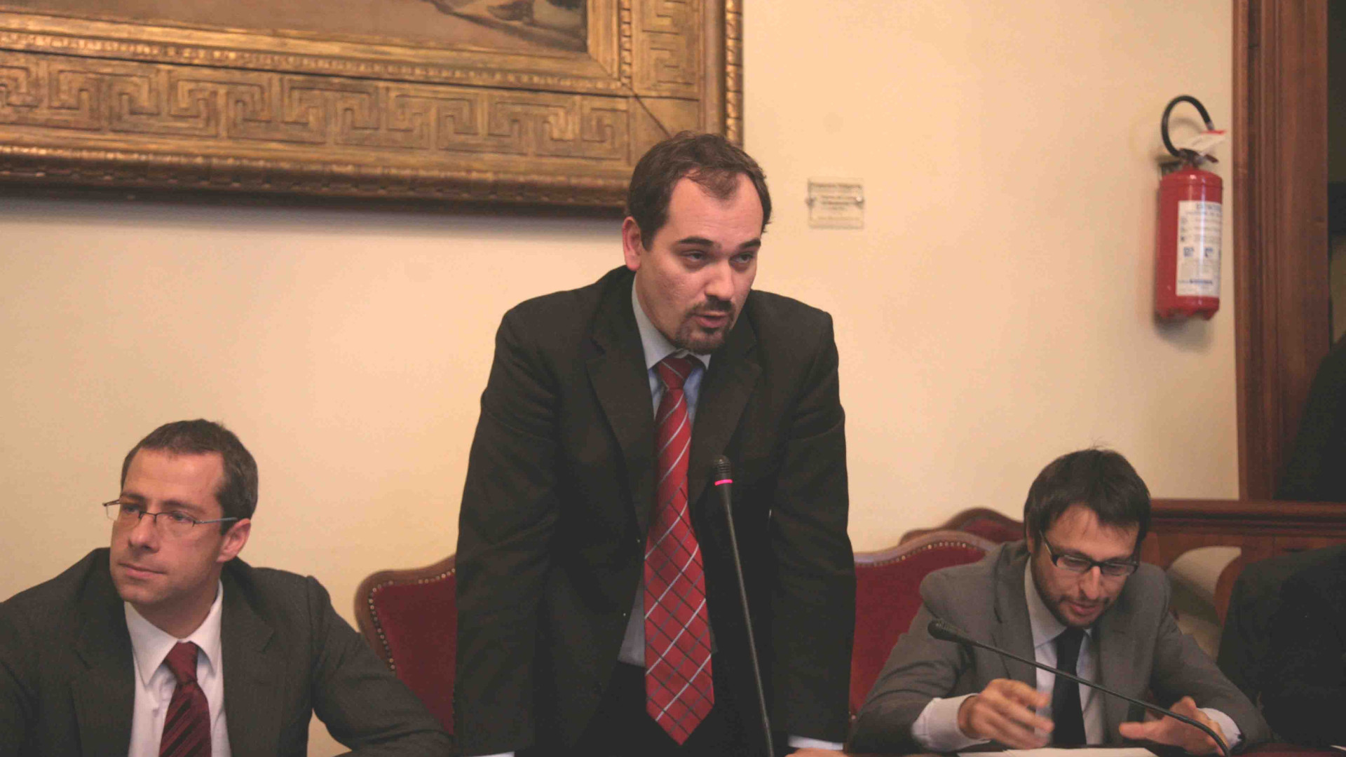 Nomina Iren, è "guerra" nel Pd. Intanto il Comune pensa di vendere le quote