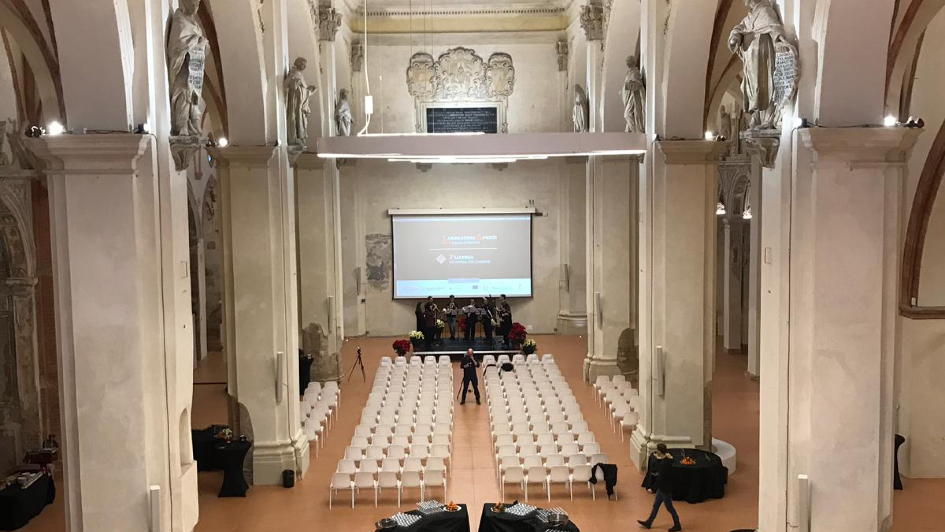 “Idee che meritano di essere diffuse”, all'ex-chiesa del Carmine torna TEDx