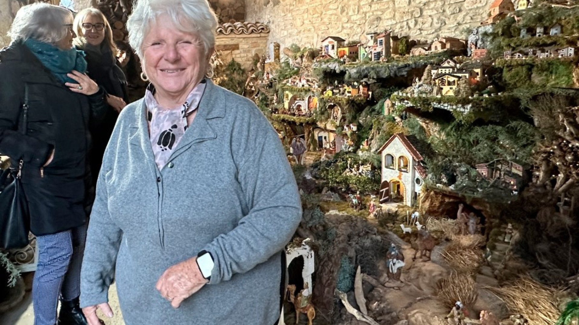 Presepe a Dorba, sette metri di "cuore" di Emilia. "Mi insegnò a farlo la maestra"