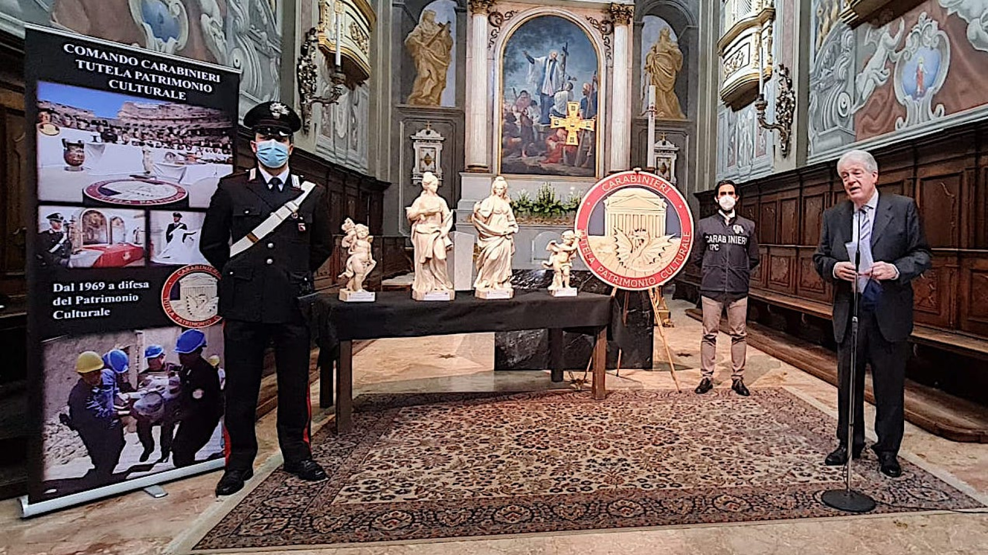 Le statue trafugate tornano nella chiesa di San Lazzaro: "Bloccata l'esportazione"