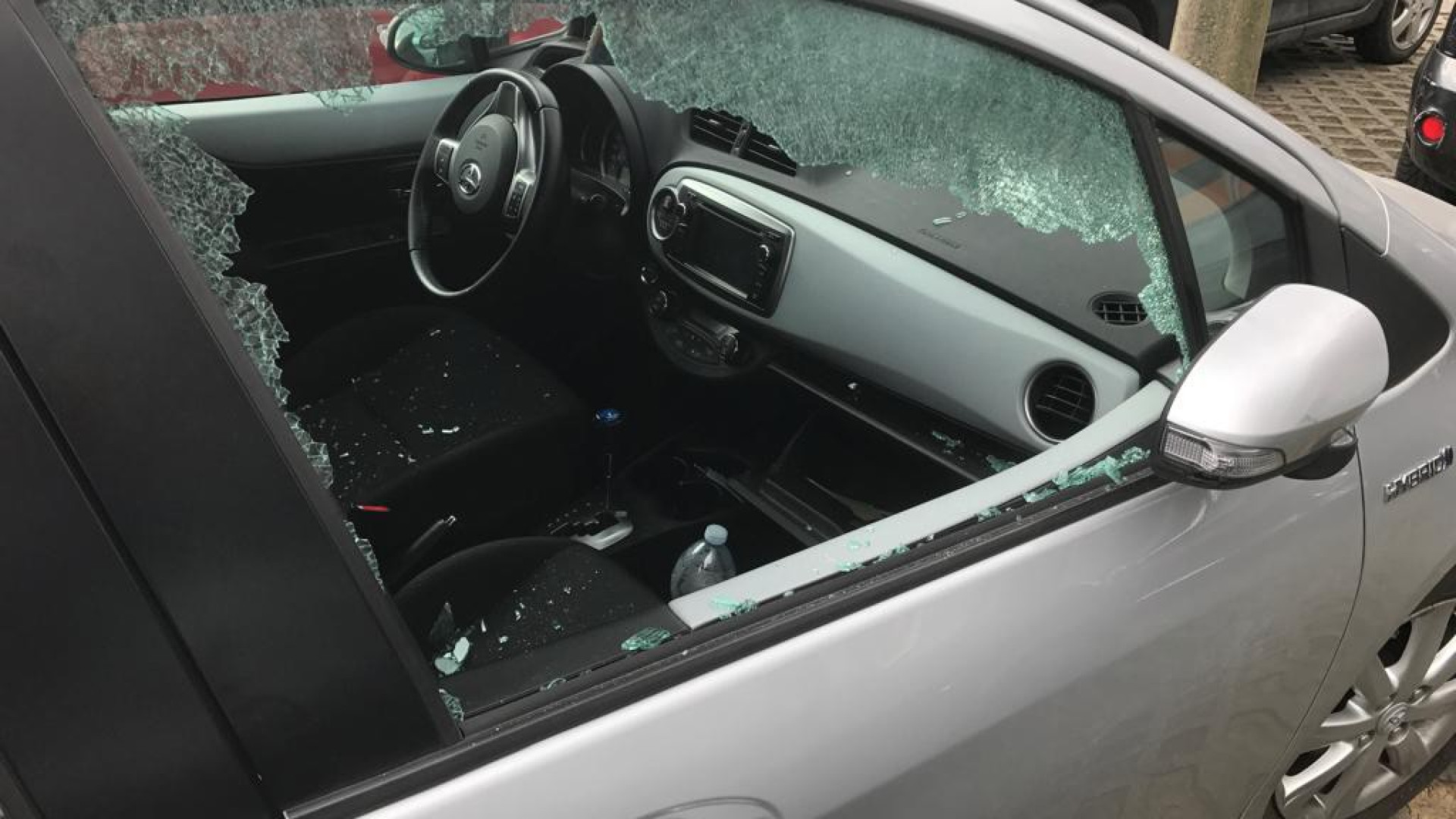 Tenta il furto su un'auto parcheggiata in stazione a Piacenza: arrestato