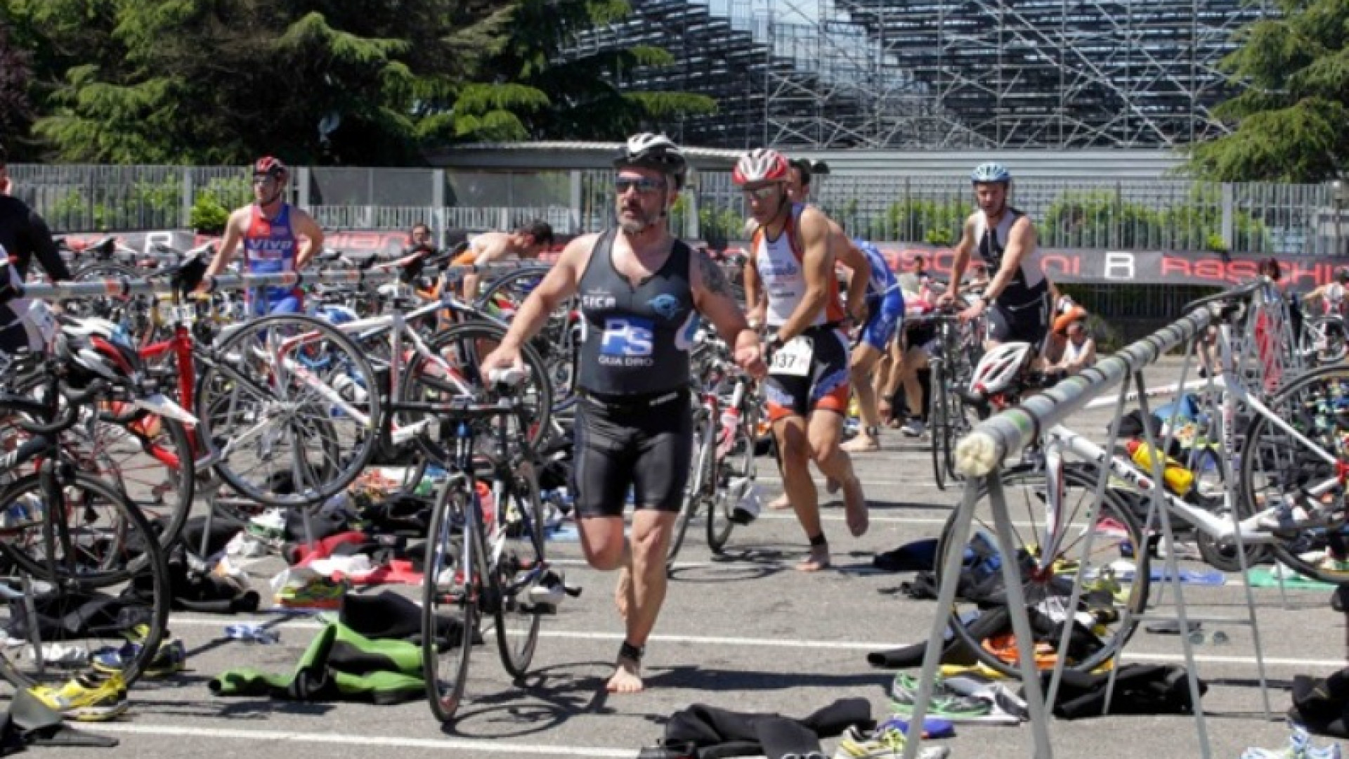 Triathlon “Città di Piacenza” domenica 25 maggio. Come cambia la viabilità