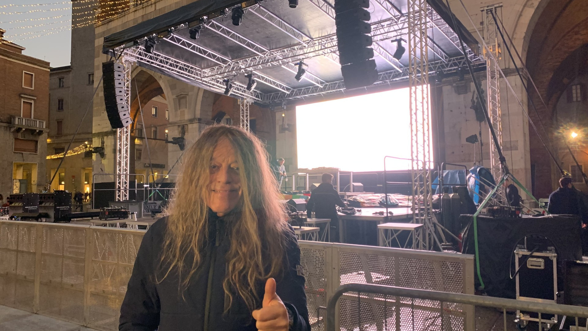 San Silvestro in piazza Cavalli, dj set e musica Anni 90: conto alla rovescia