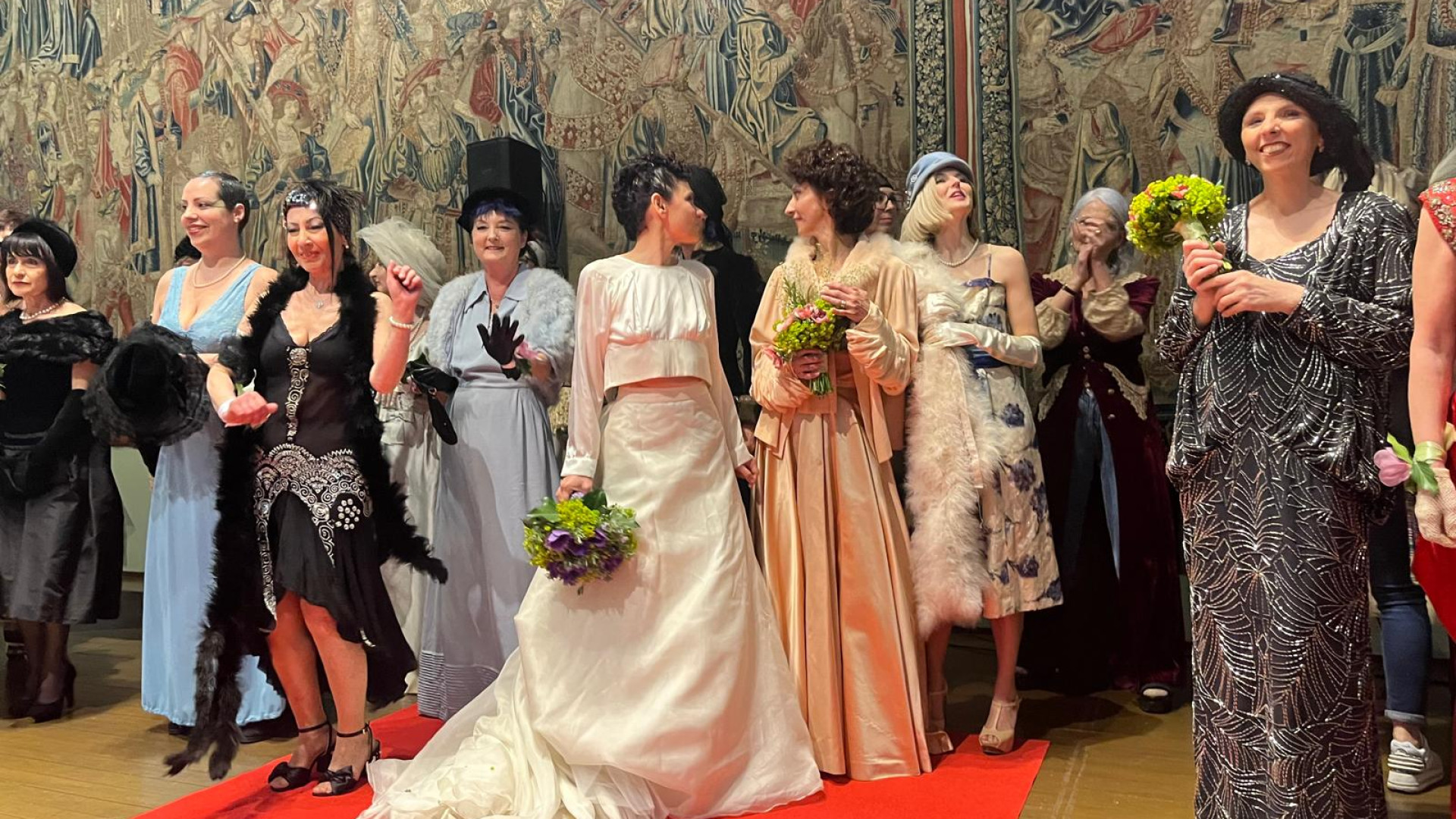 Coraggio e tenacia: la lotta al tumore va in passerella con Amop e 23 donne piacentine