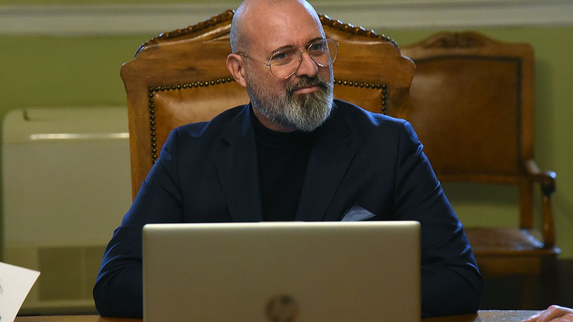 Dalla Regione maxi investimento di 320 milioni: mille euro a ciascun sanitario
