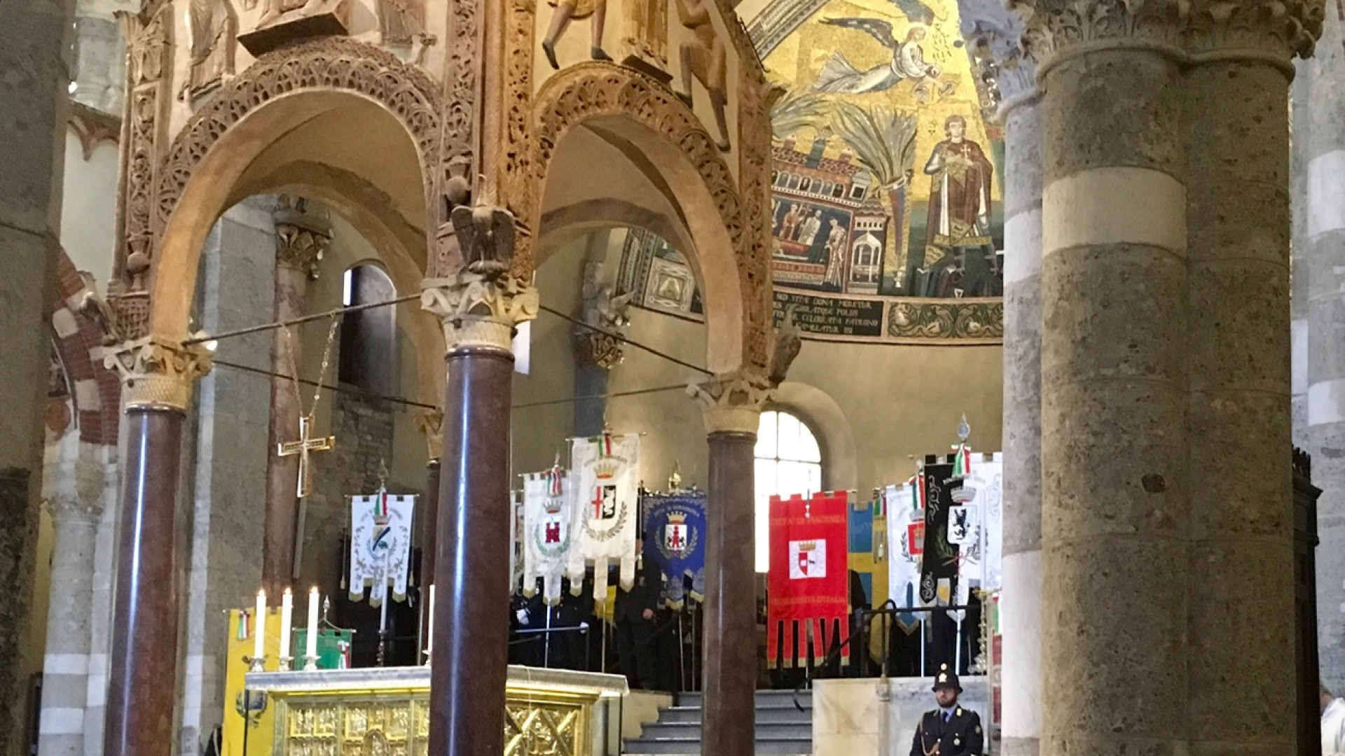 Il sindaco Barbieri alla commemorazione della tragedia di Linate