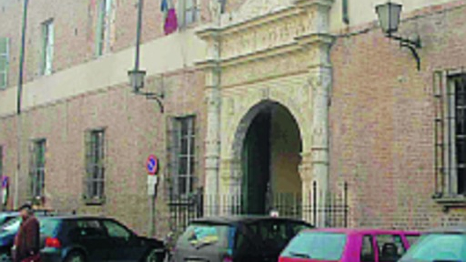 Tre volte ubriaco al volante: 72enne condannato a un anno e due mesi