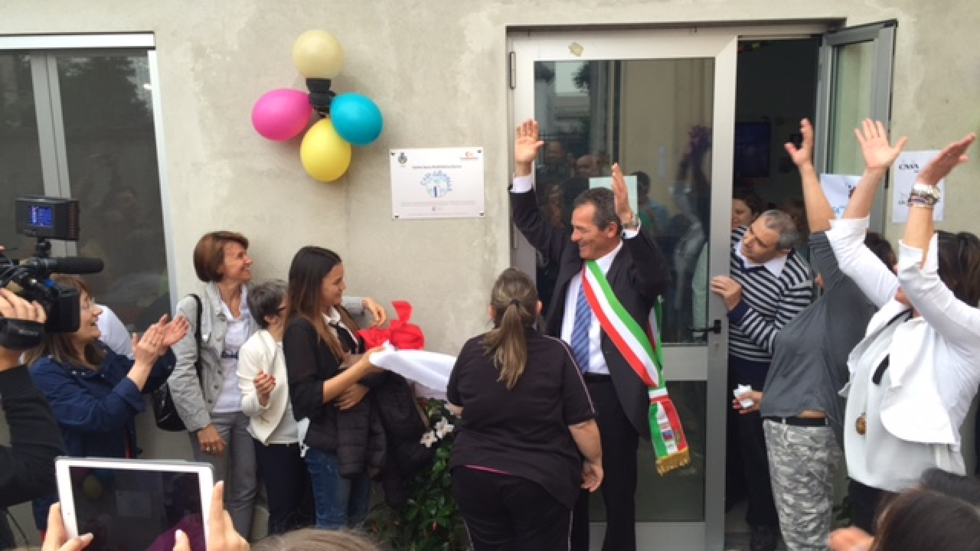 “Casa delle bolle”, studenti trovano il nome alla lavanderia sociale di Roveleto