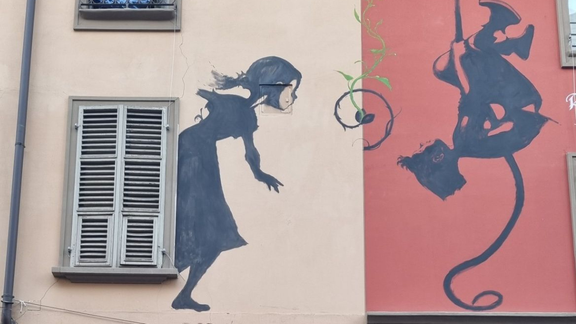 Un murale per celebrare i 35 anni di attività del Cpp: "Un dono per Piacenza"