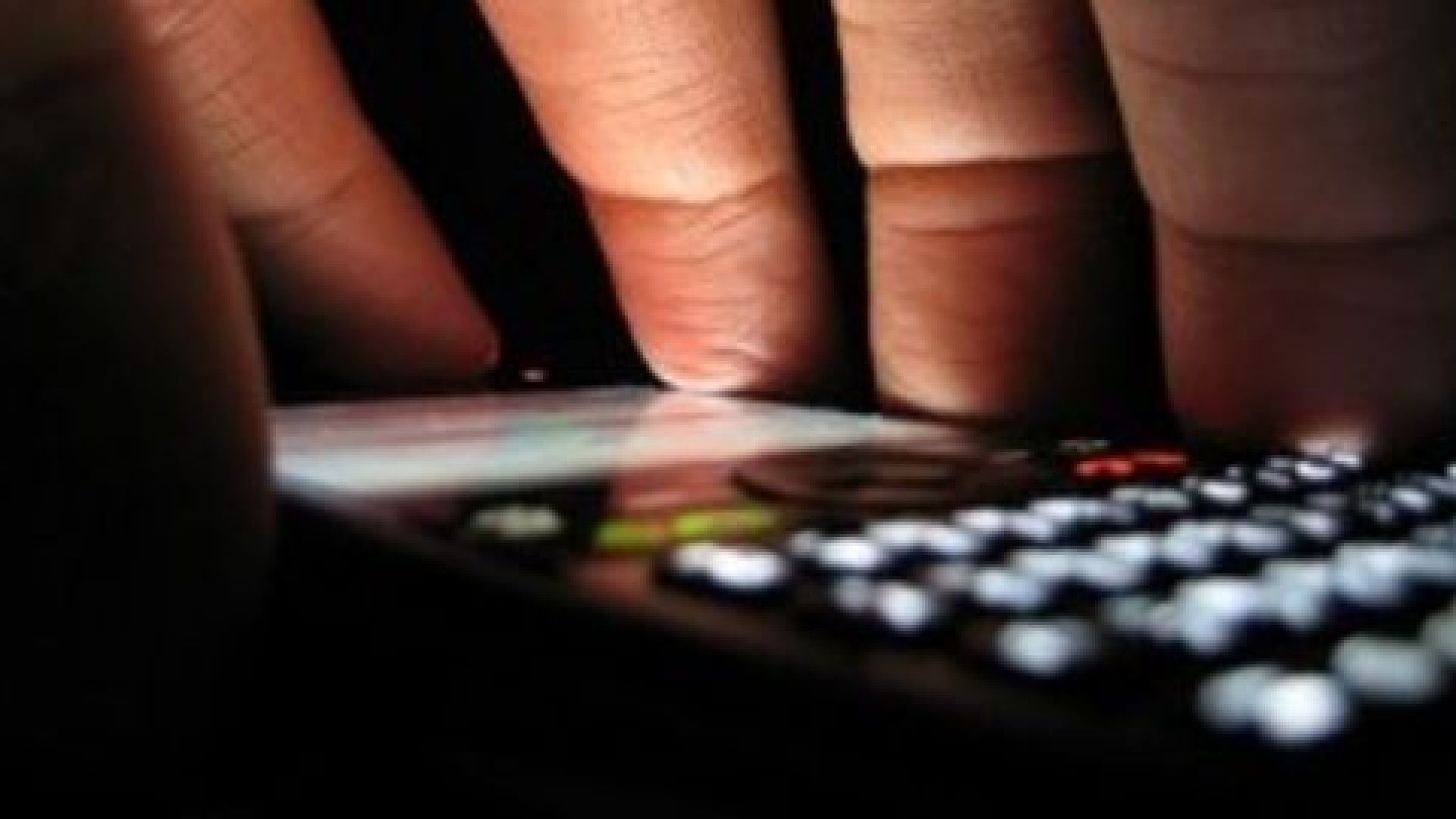Ruba on line l'identità di un piacentino per comprare uno smartphone: arrestato