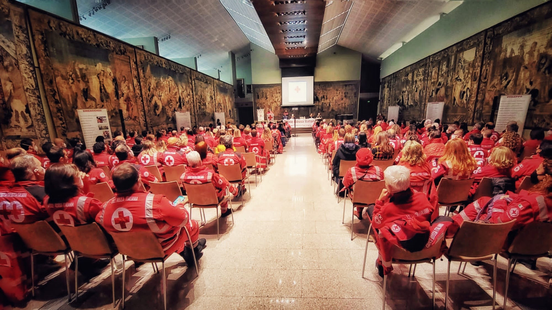 Croce Rossa: 280 volontari e operatori al corso di aggiornamento