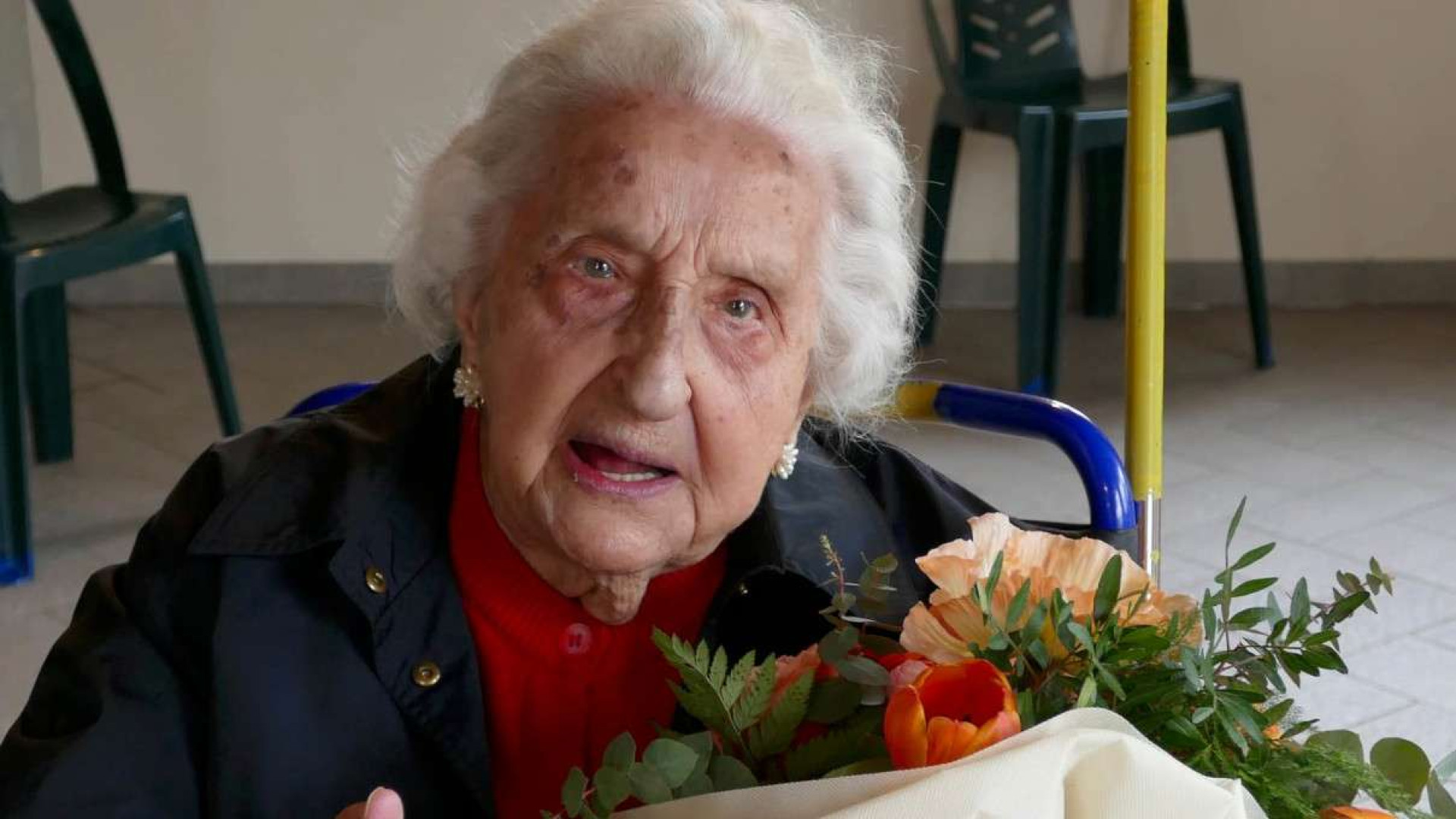 Elide, vaccinata a 106 anni: "Ho battuto spagnola, tifo e guerre. Non temo il Covid"