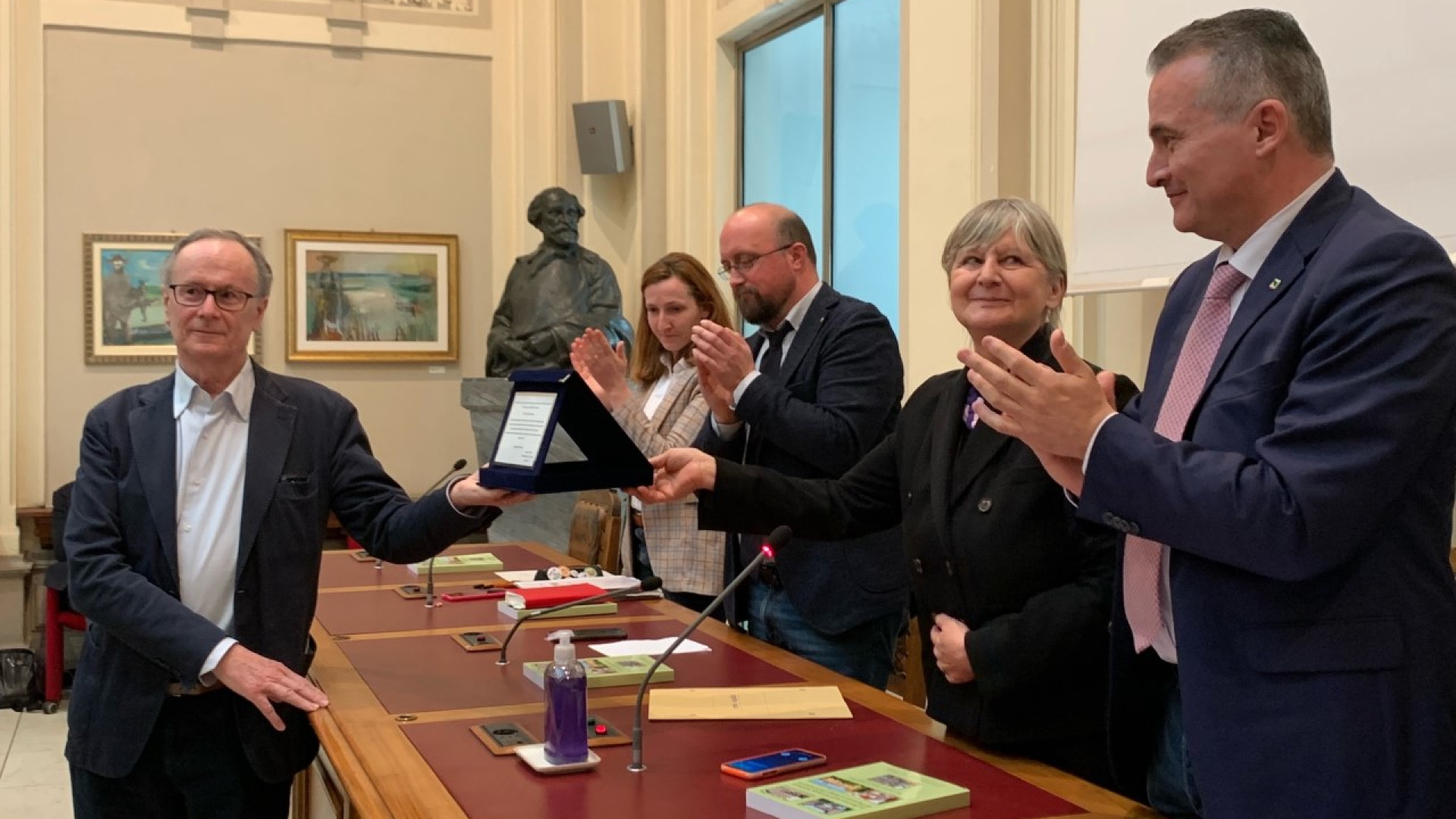 Premiato Luigi Cavanna: "Riconoscimento condiviso con tutti i miei colleghi"