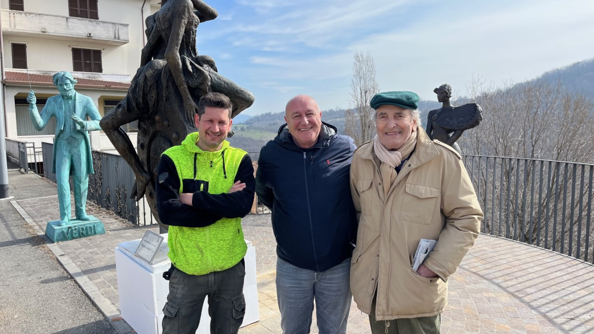 Le statue di Brizzolesi per salvare la Società operaia e promuovere Gropparello