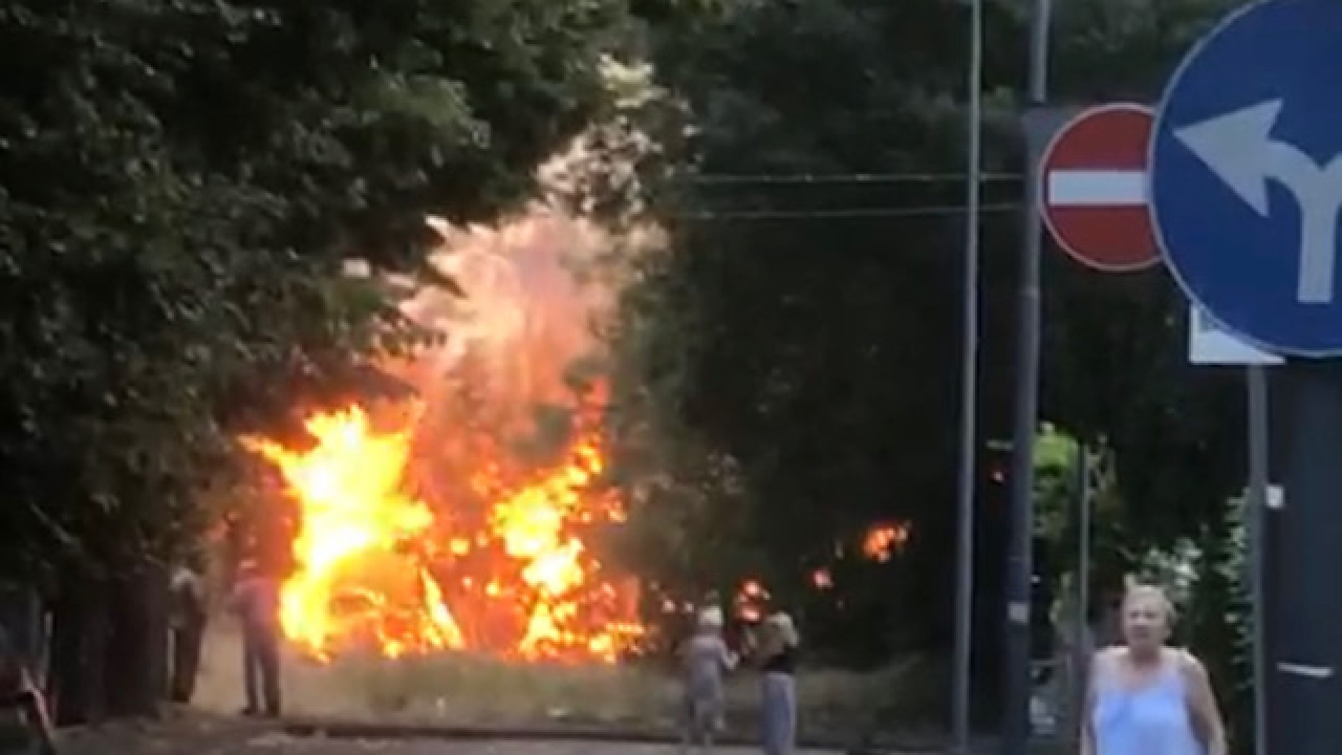 Incendio in un parco a Montale. Due baracche distrutte dalle fiamme