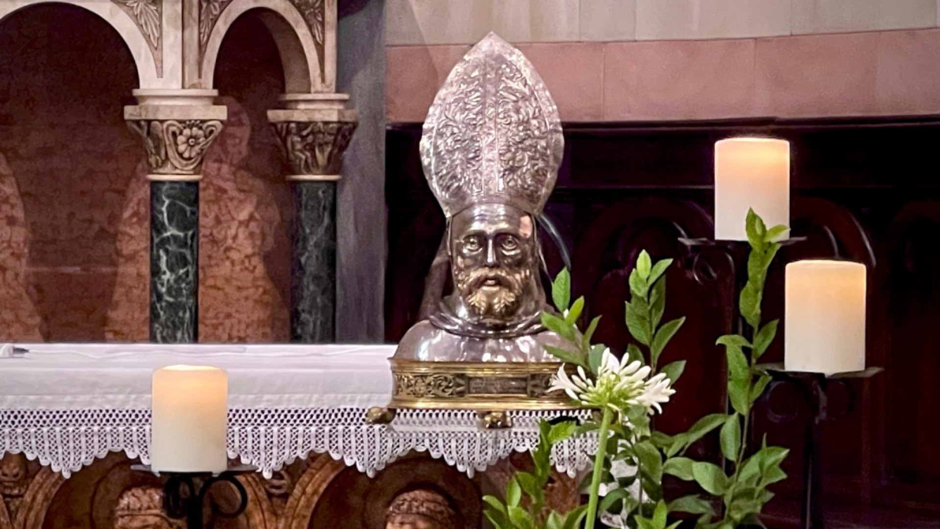 Le reliquie di San Colombano arrivate in città: oggi |due momenti di preghiera