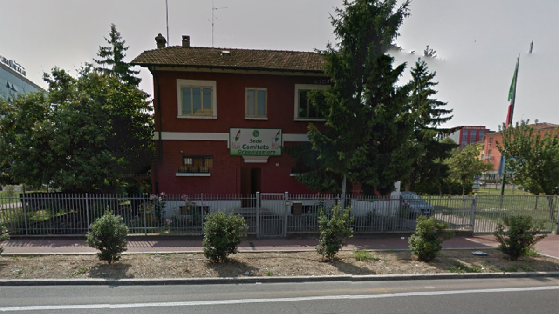 Casa cantoniera di via Cremona, ora è proprietà degli alpini di Piacenza