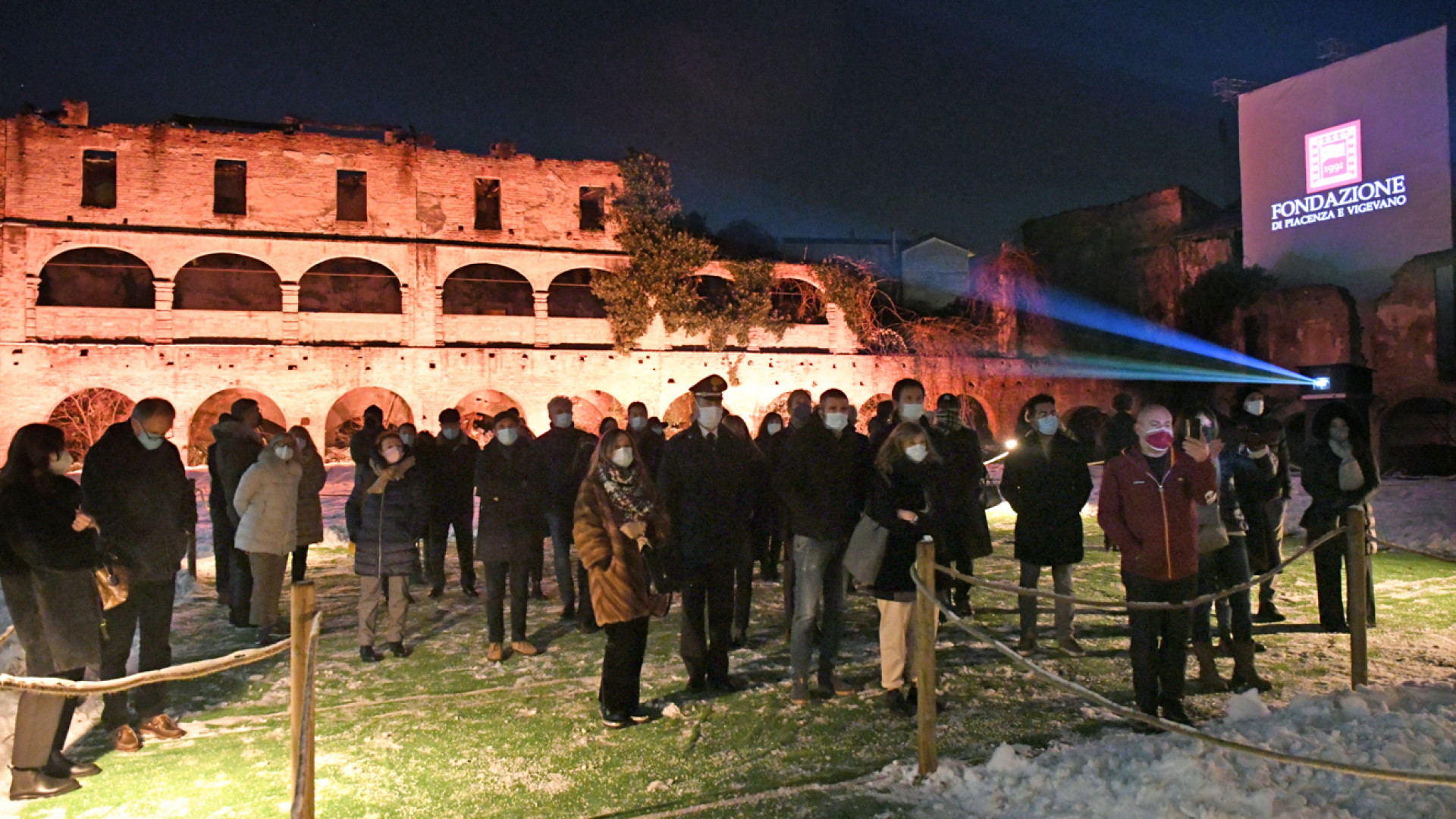 Con i monaci alla scoperta di Santa Chiara: mille iscritti all'evento della Fondazione