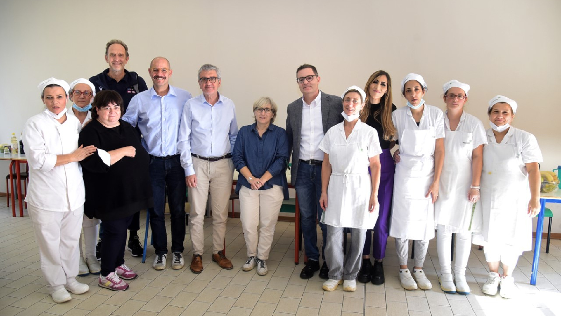 Zucca regina delle mense scolastiche: alla De Gasperi pranzo con coach Bernardi