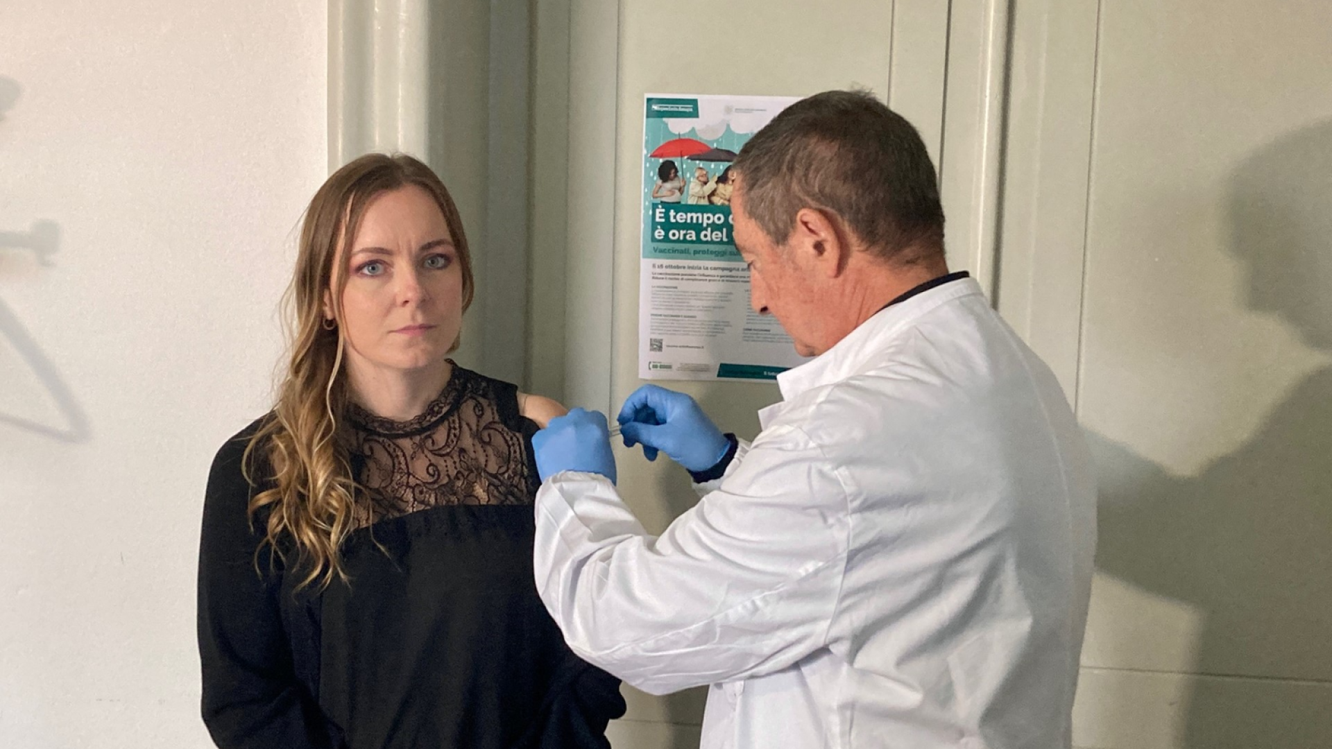 Influenza, medici di famiglia testimonial per un giorno: "Vaccinarsi è importante"