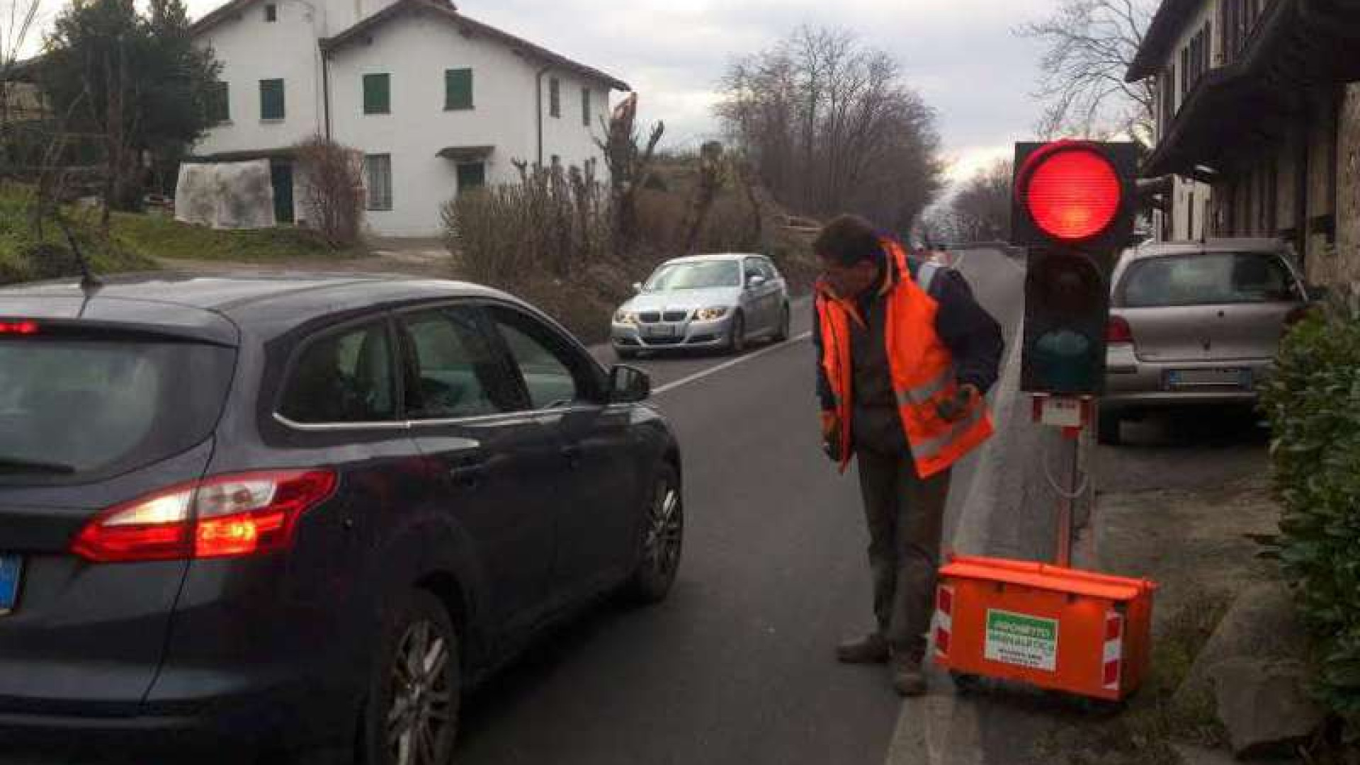 Rivergaro, iniziati i lavori alla Bellaria. Senso unico alternato, solo di giorno