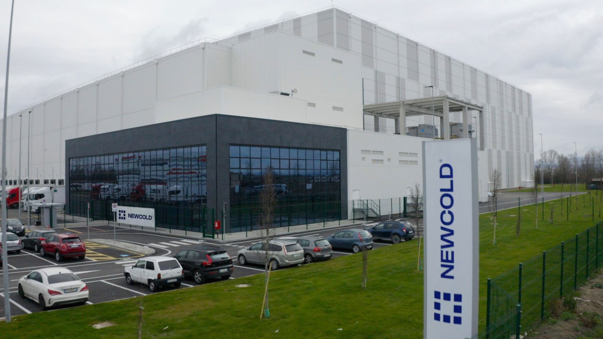 Taglio del nastro al "megafrigo" della Barabasca. Investimento da 70 milioni