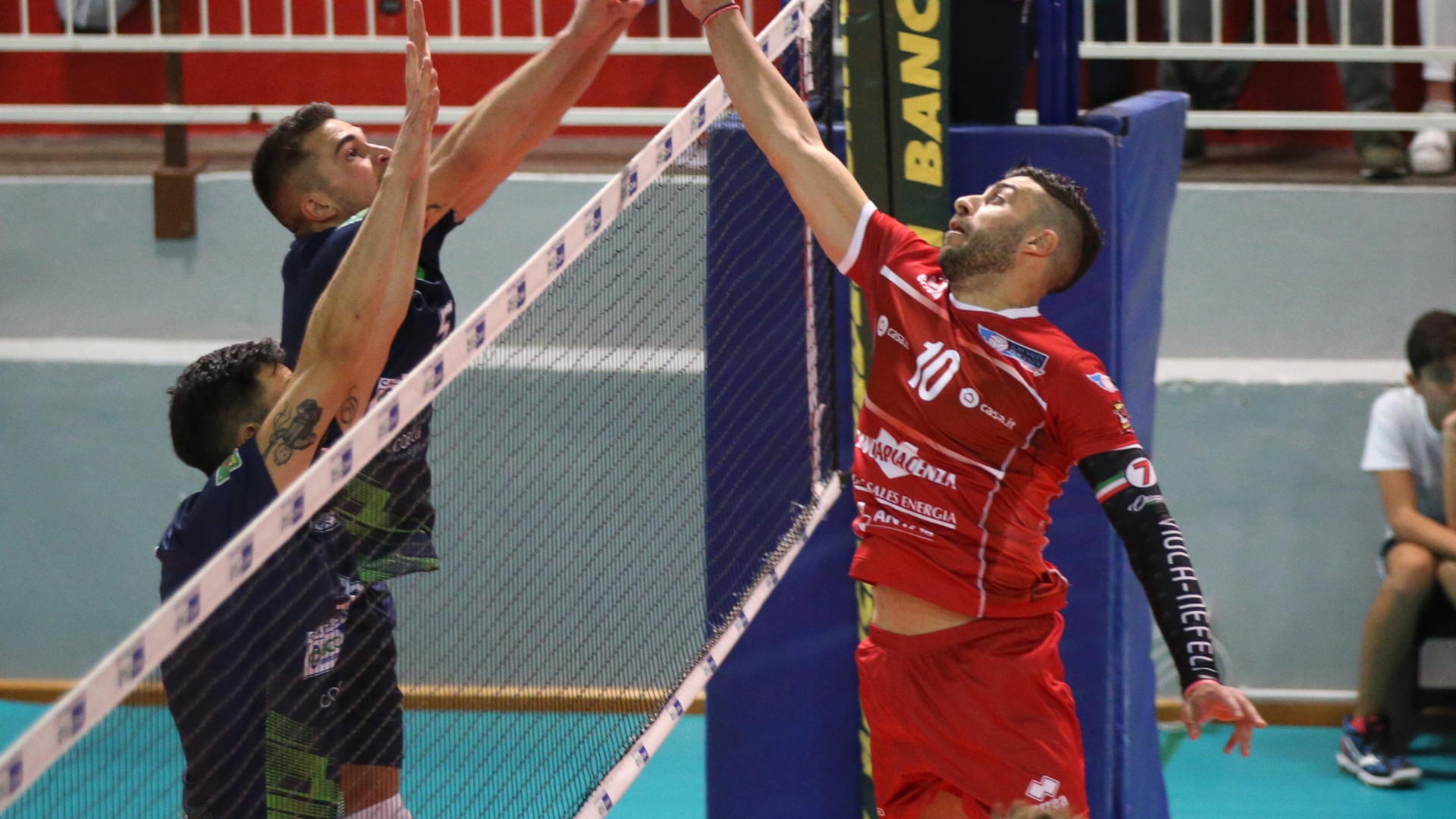 Gas Sales Volley Piacenza, la squadra sospende gli allenamenti