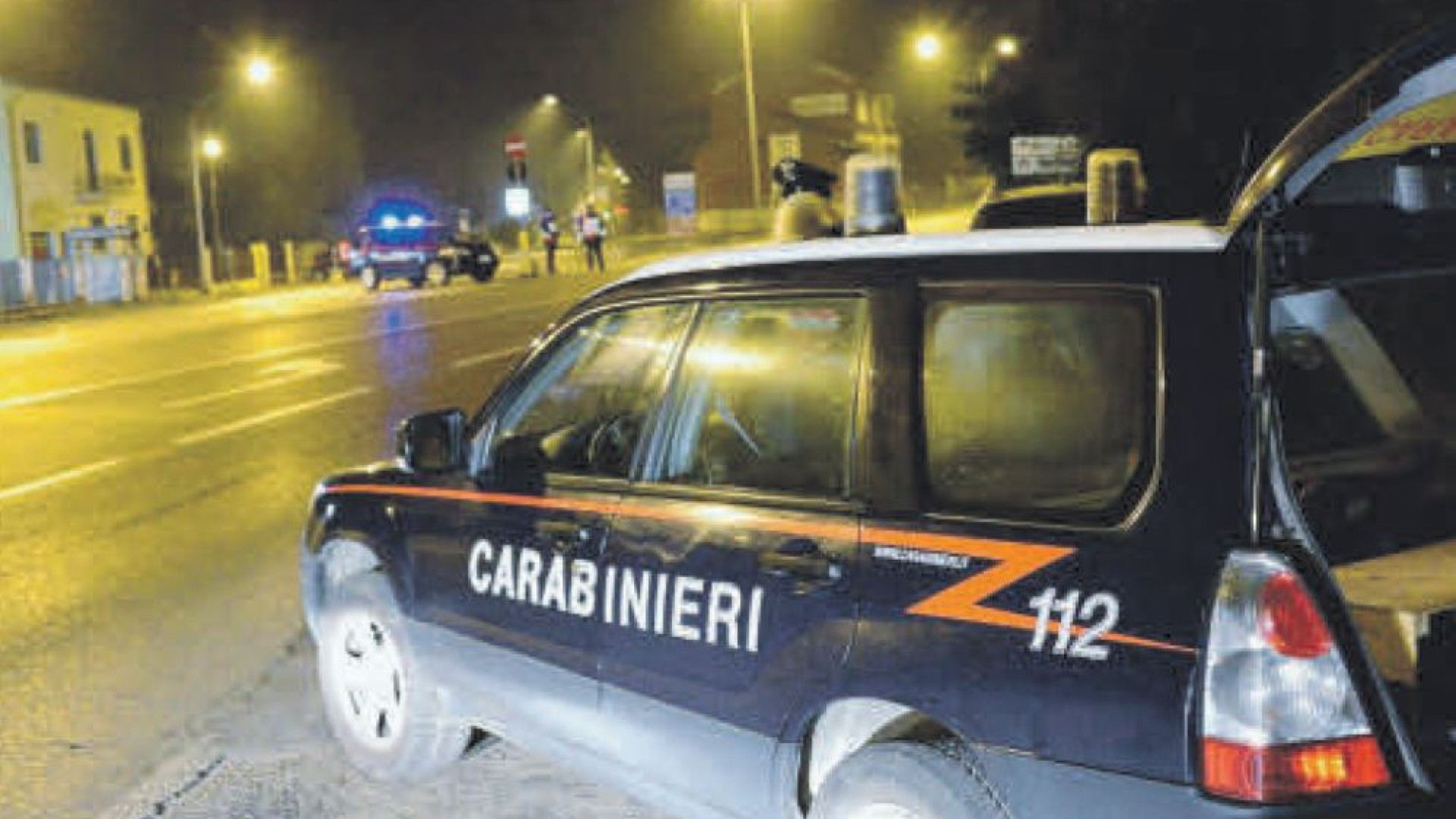 False foto di danni alle auto per ottenere rimborsi assicurativi: 32 indagati