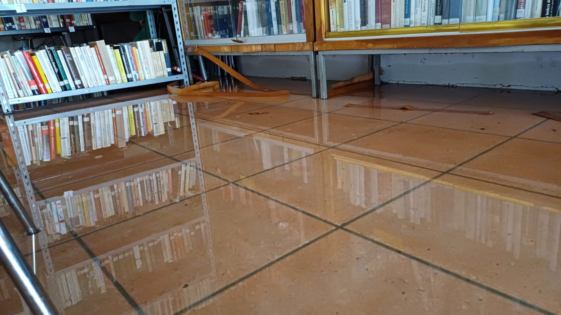 Piozzano, la biblioteca potrebbe traslocare nell'ex scuola elementare