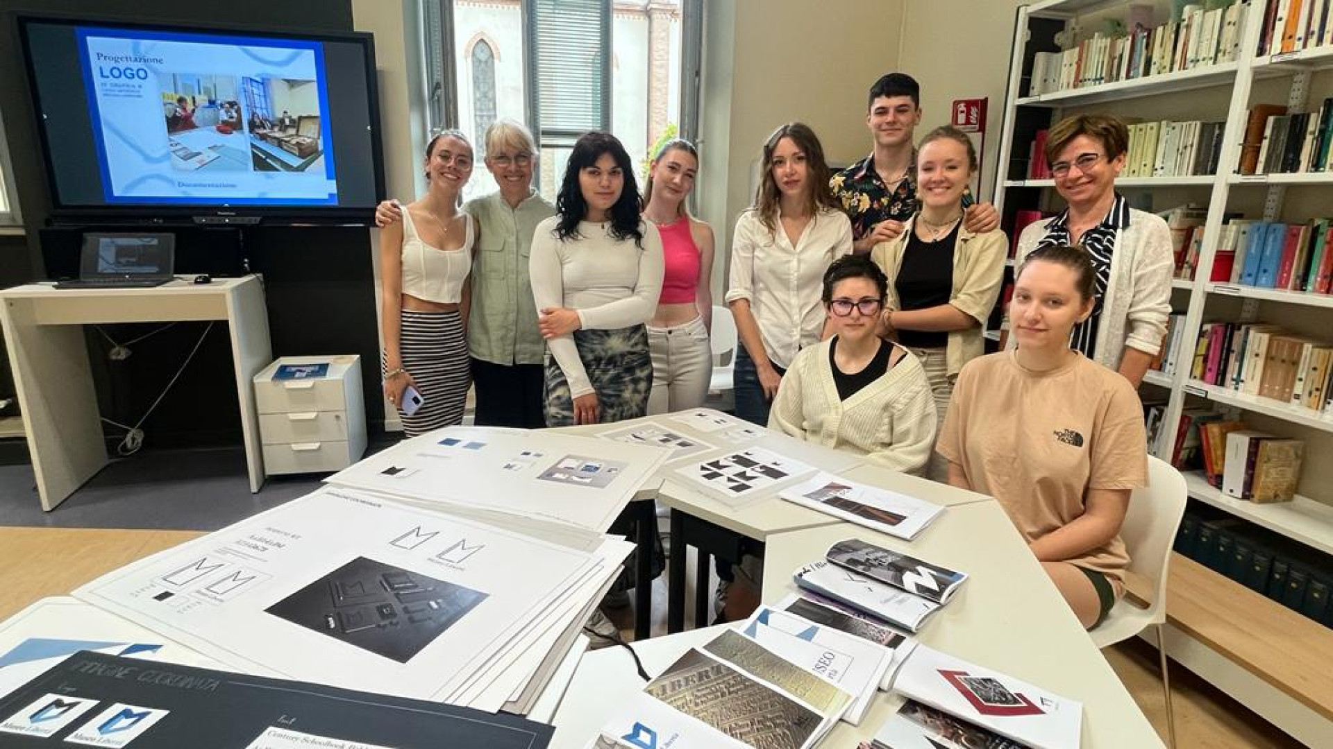 Liceo Cassinari, premiate le eccellenze. Tra i progetti il logo del Museo di Libertà