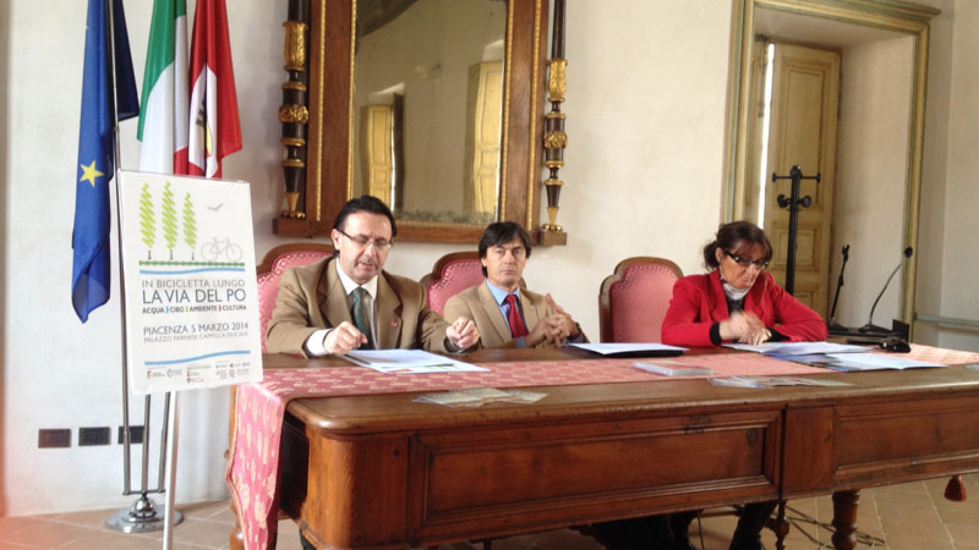 In bicicletta lungo la via del Po per Expo 2015: convegno il 6 marzo al Farnese